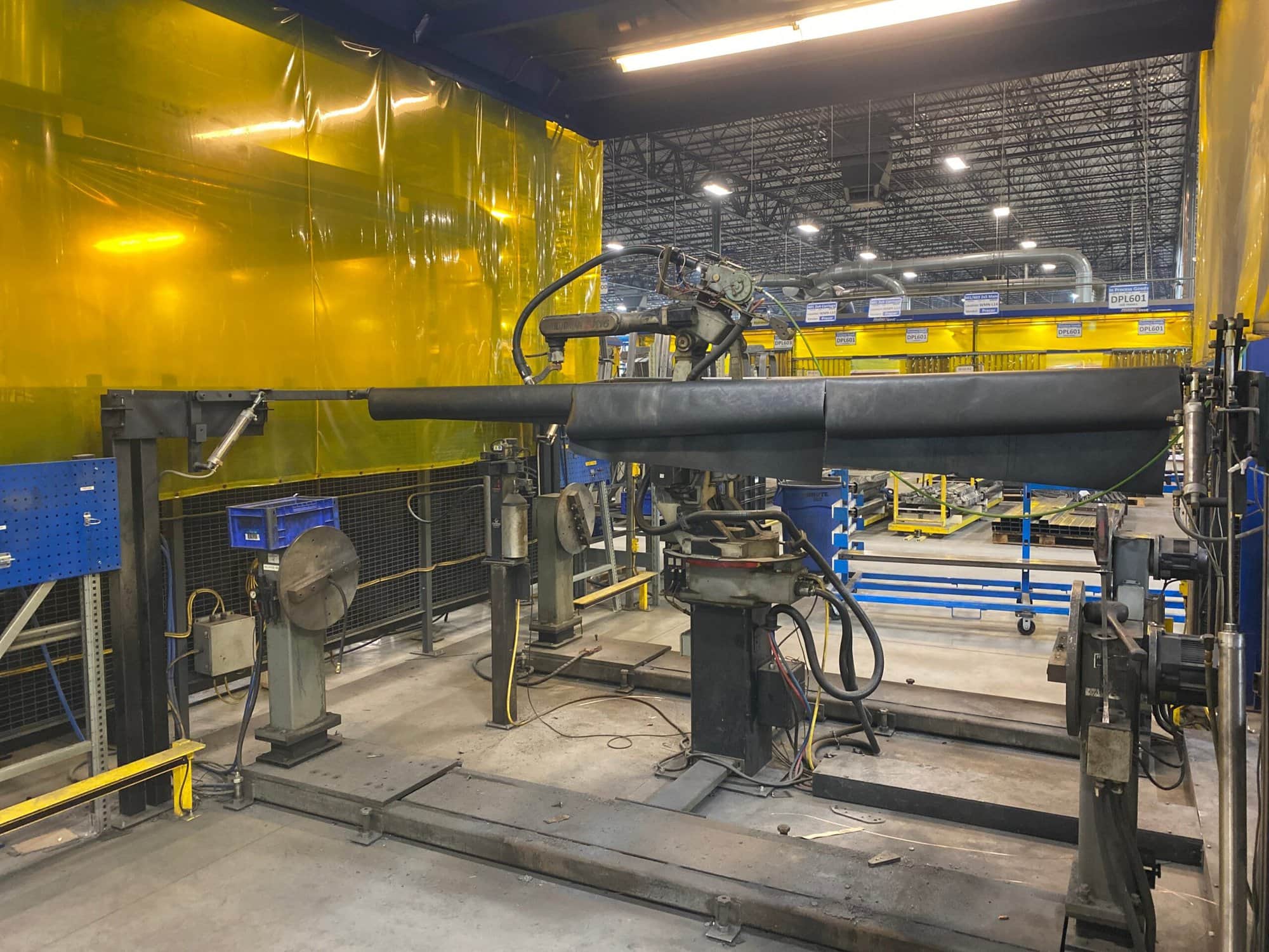 Yaskawa Motoman MRC TYPE ERCR-SK16-MA00 Welding Robot, 1998 - Dual Tables, Sensarc UC350 Welder (2) - Image 9
