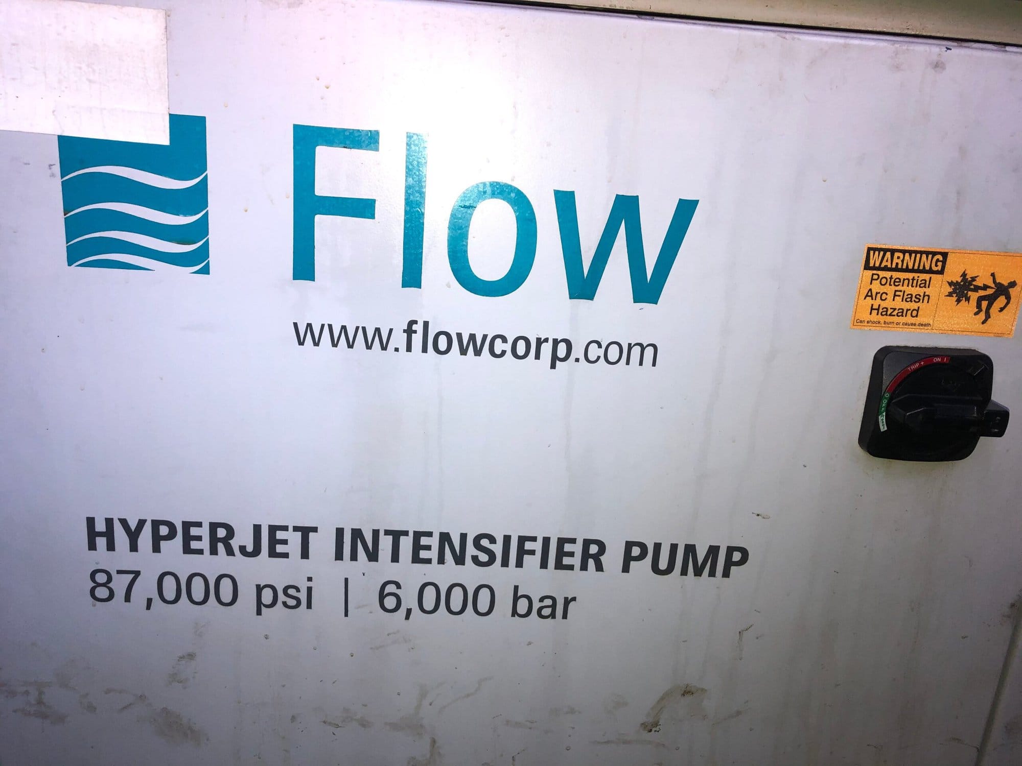 6' x 13' Flow Mach 3 4020b CNC Waterjet, 2008- 87,000 PSI - Image 8
