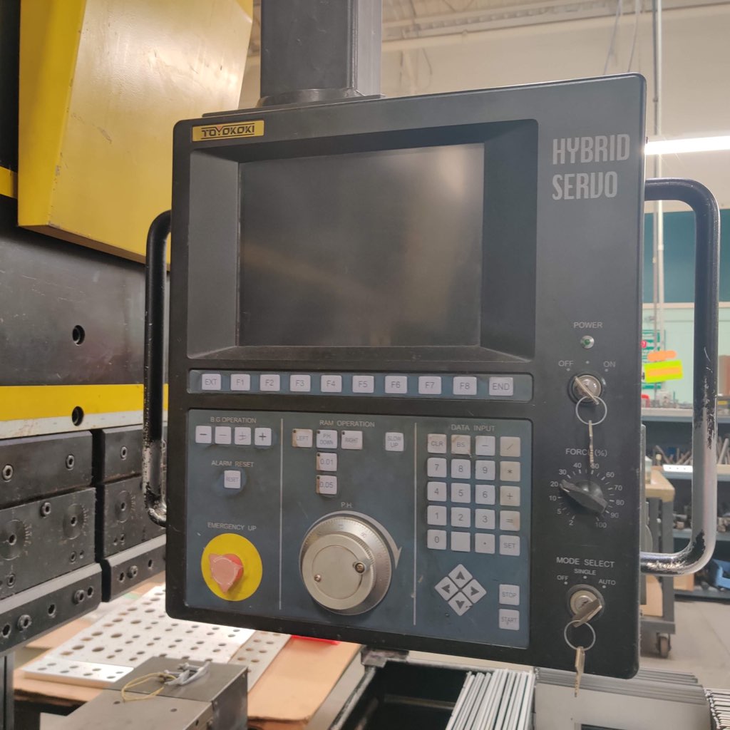 85 Ton x 8' Toyokoki HYB-8525 Hybrid Press Brake, 2001- 4 Axis Back Gauge - Image 3