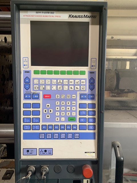 Krauss-Maffei 175-1000 C2 Plastic Injection Molding Machine, 1997- 175 Ton, 16.8oz Shot - Image 2