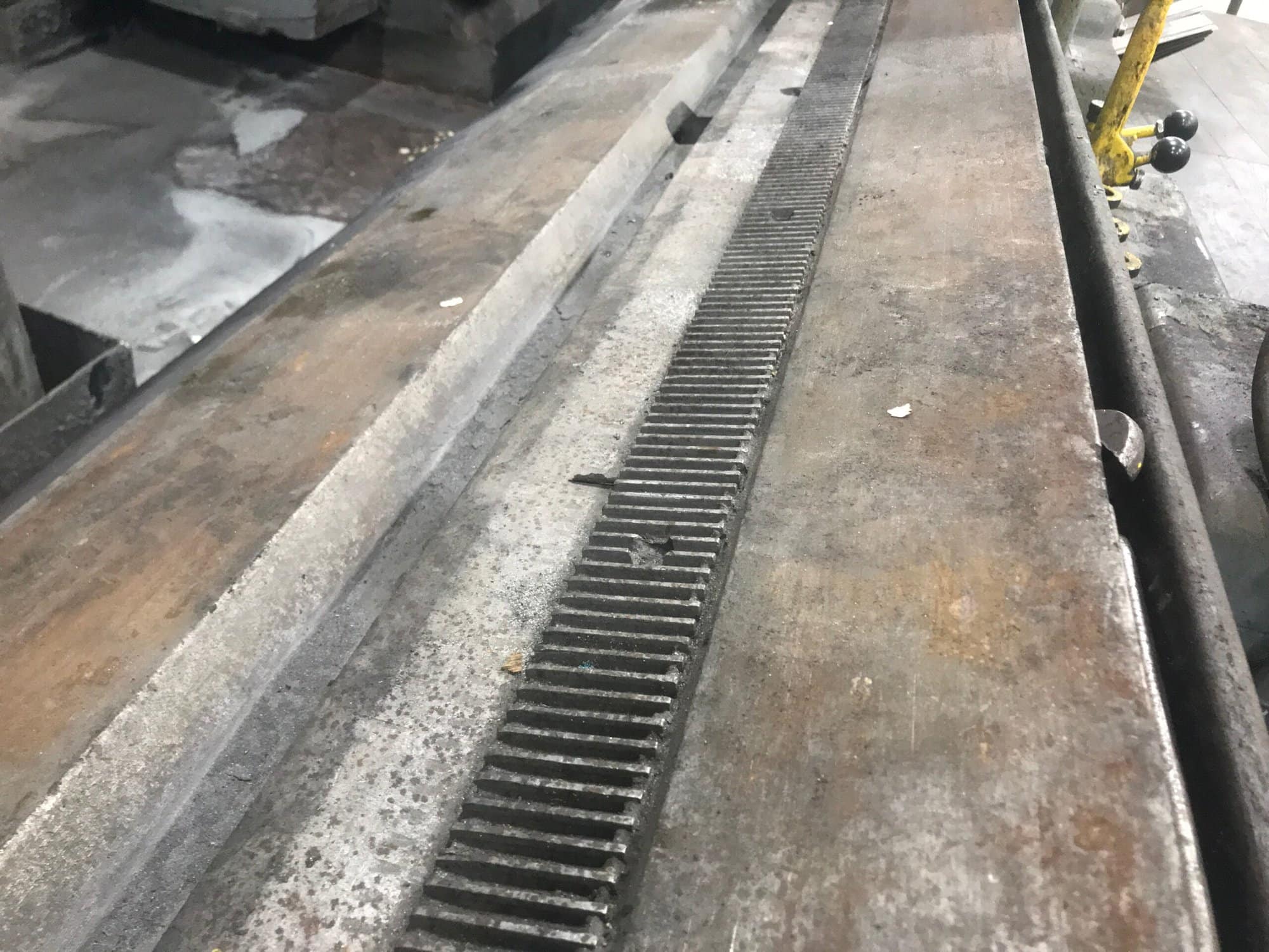 Landis 30 x 144" OD Cylindrical Grinder, 1954 - Coolant - Image 3