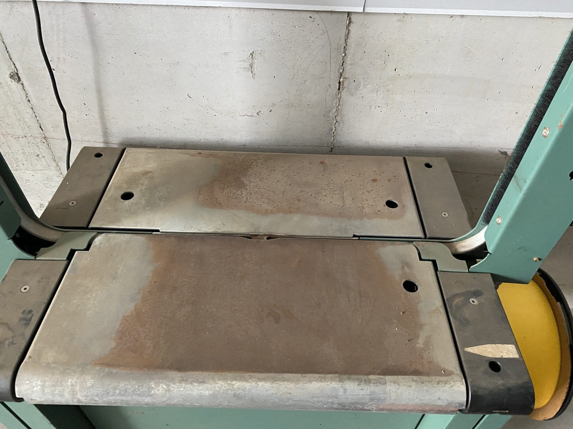 Signode LBX2300 6mm Strapping Machine, 2010 - Image 4