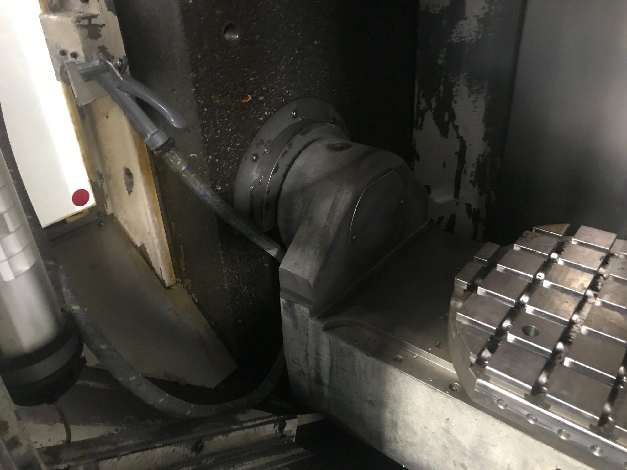 Hermle C 600U VMC, 2000 - 5 Axis, Chip Conveyor - Image 5