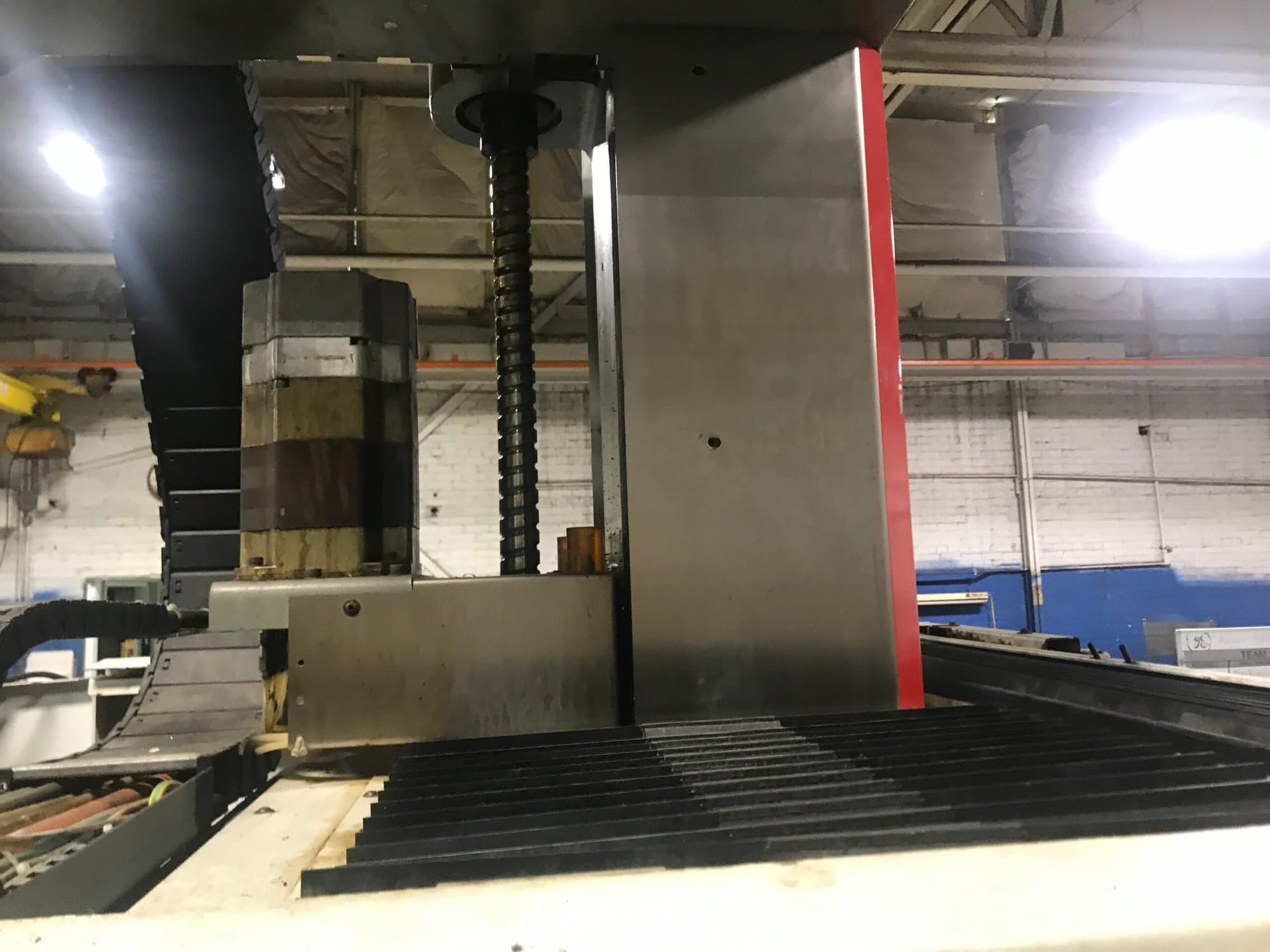 Hermle C 600U VMC, 2000 - 5 Axis, Chip Conveyor - Image 8
