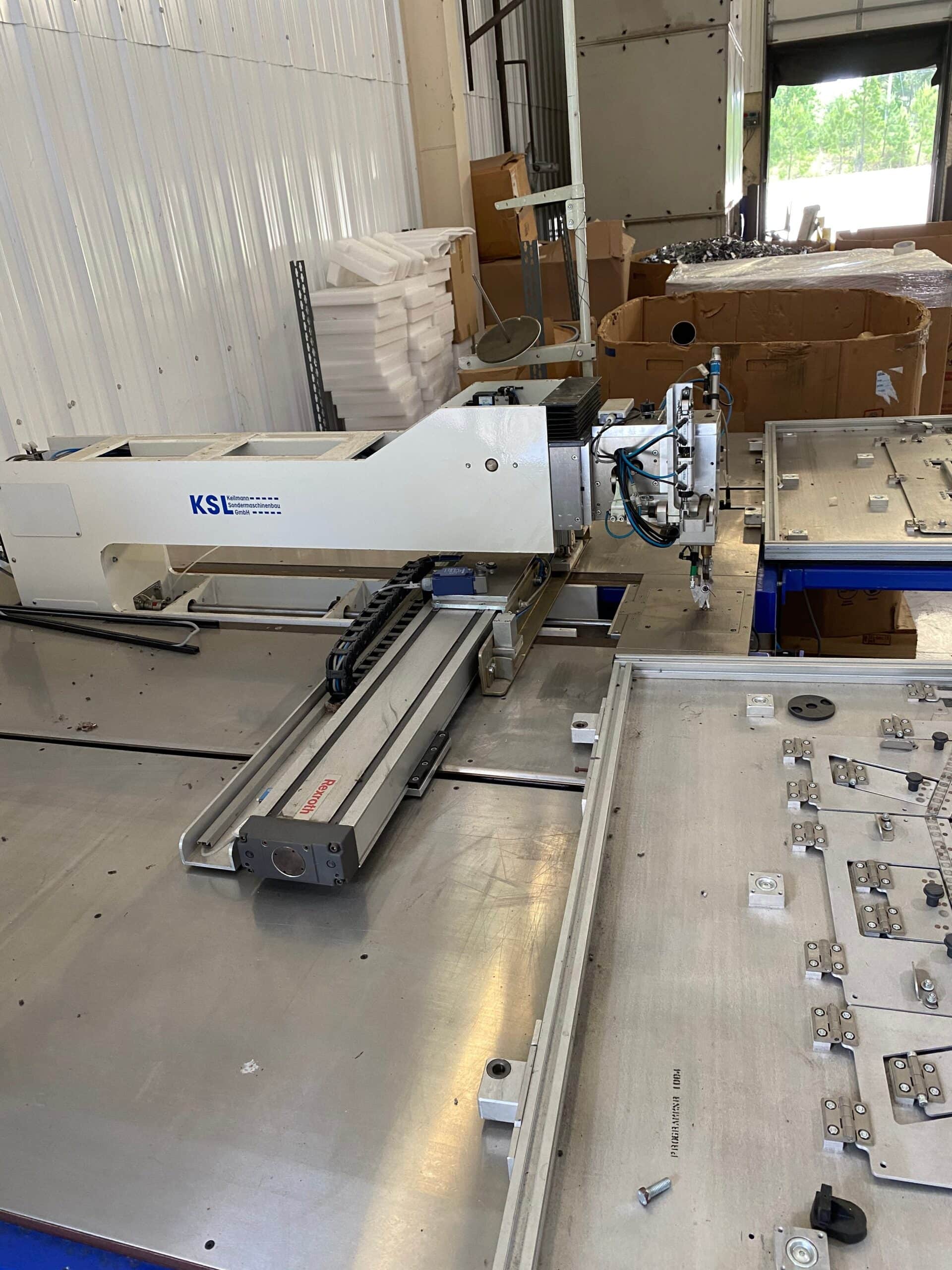 KSL KL-102 CNC Sewing Machine, 2007 - Image 4