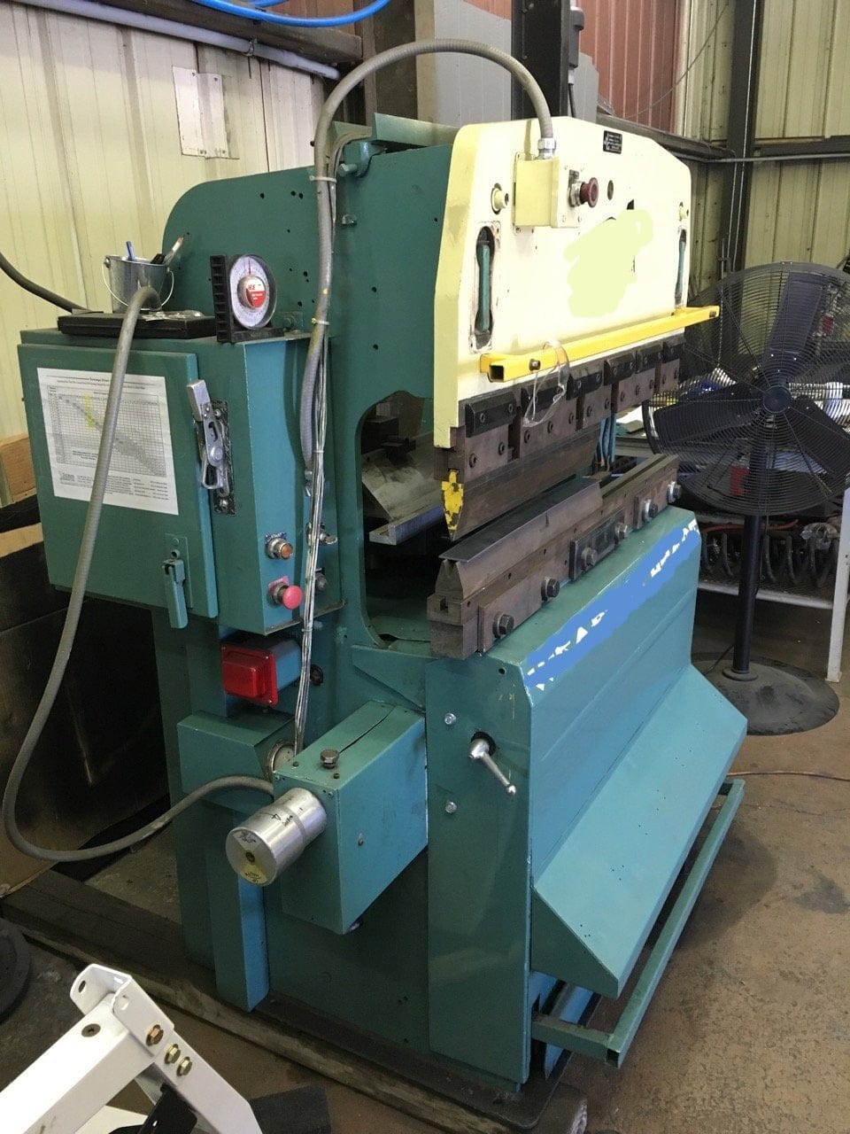 25 Ton x 4' Amada Promecam CNC Press Brake, 1980s - Hurco AutoBend - Image 3