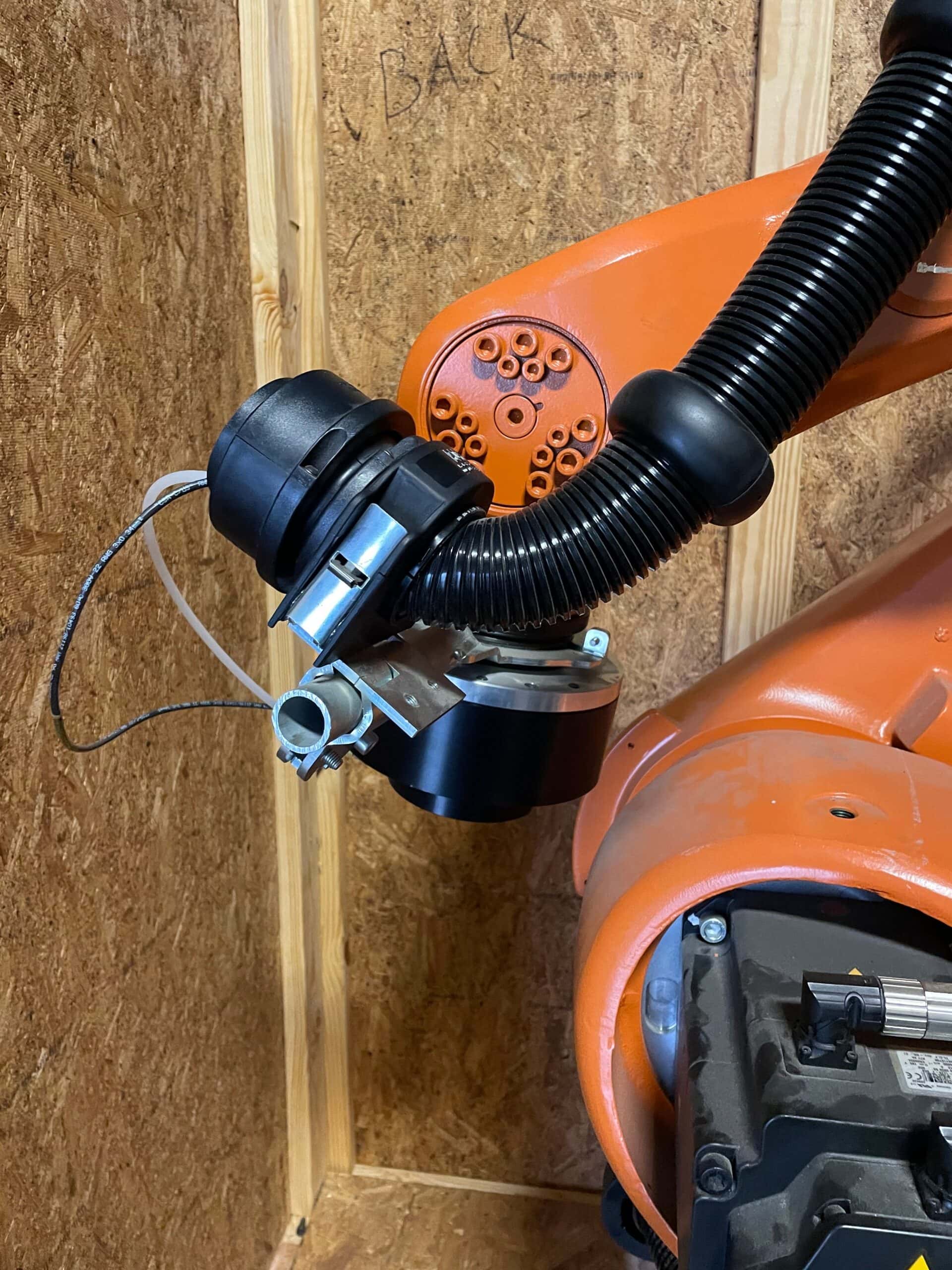 Kuka KR 60-3 CNC Robot, 2005 - Robot Arm, Control, Pendent - Image 6
