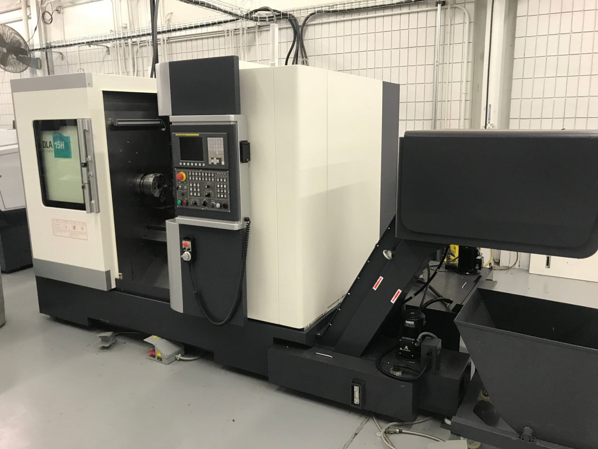 DMTG DLA 15H Slant Bed CNC Lathe, 2016 - Fanuc oi-TF control, Tailstock, Chip Conveyor, Live Tooling - Image 3