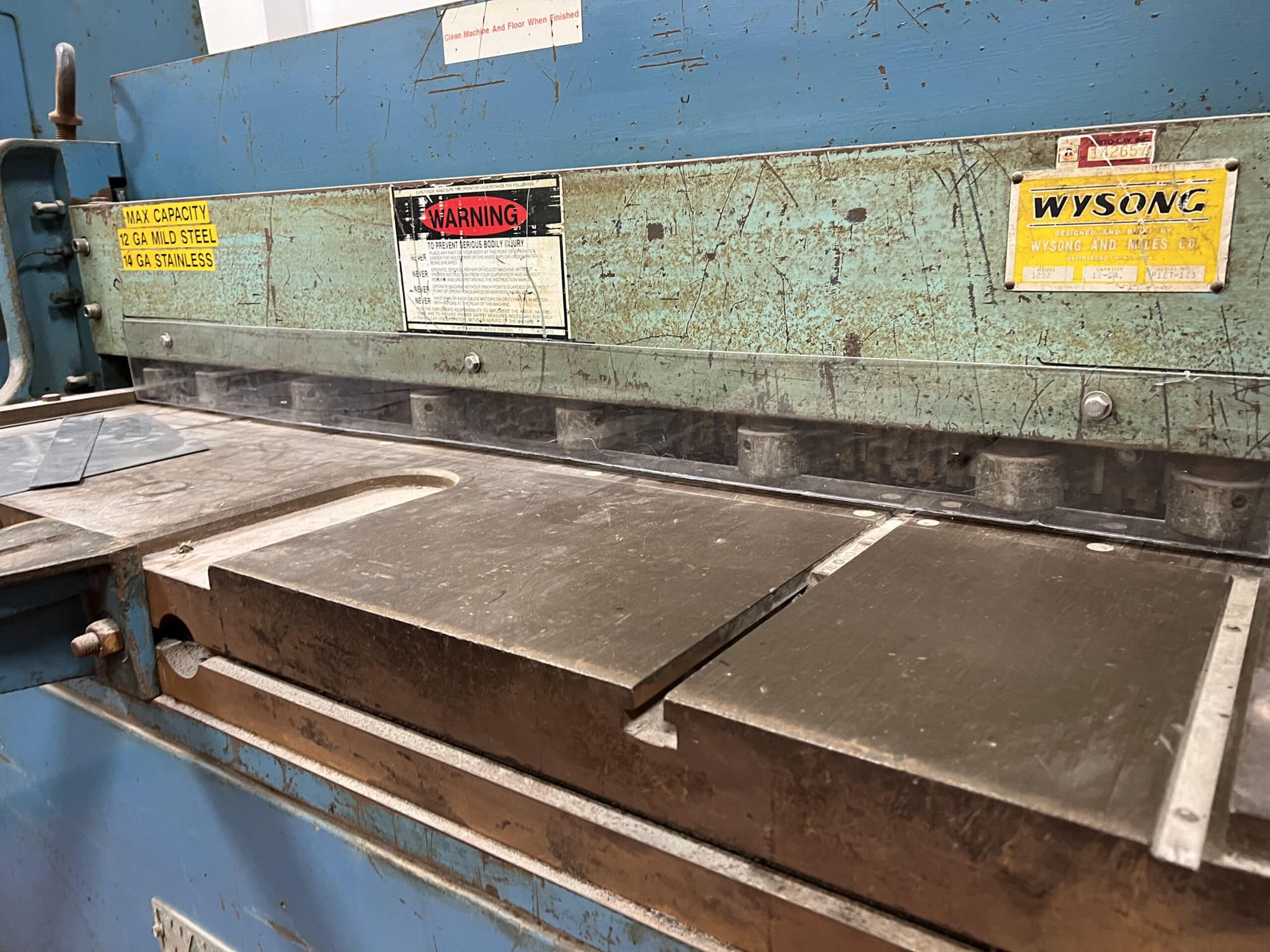 12 Gauge x 52" Wysong 1252 Power Squaring Shear, 1978 - Image 2
