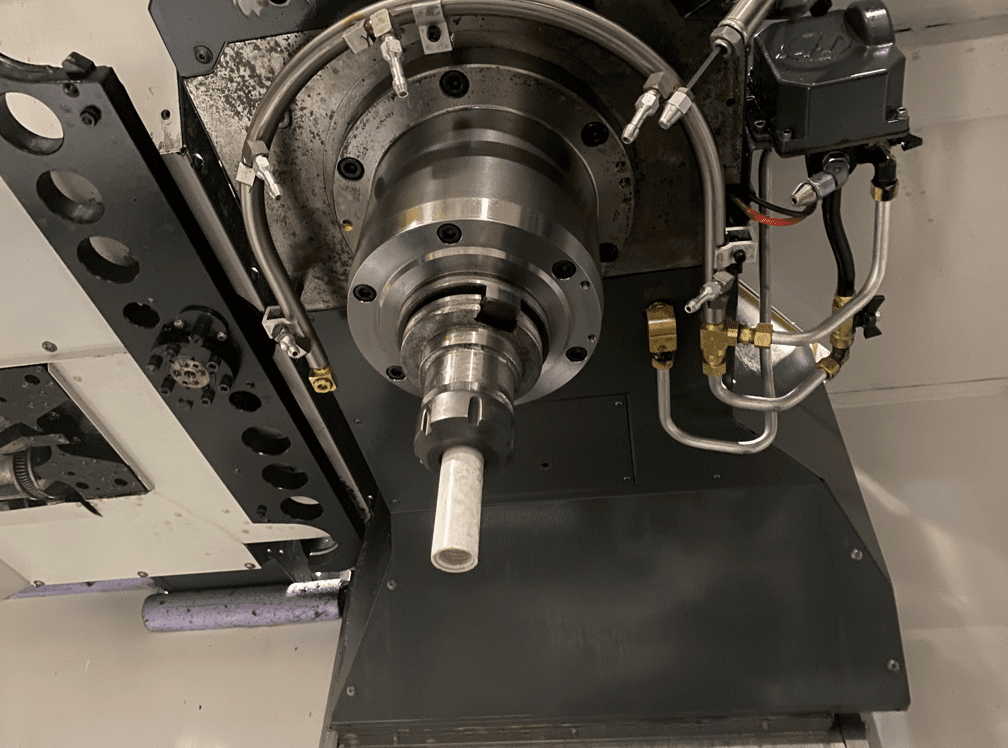 Haas VF-5 VMC, 2012 - 1000 PSI, WIPS, 4th Axis Drive, 50 Taper - Image 3