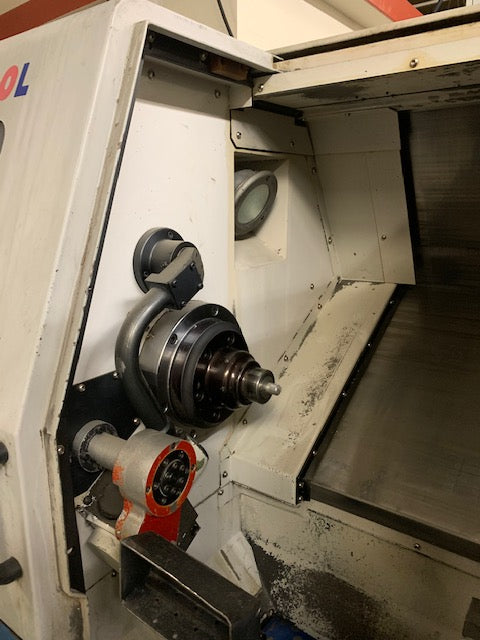 Doosan / Daewoo Lynx 200 LC CNC Lathe, 2000 - Parts Catcher, SMW Spacesaver Barfeed - Image 4