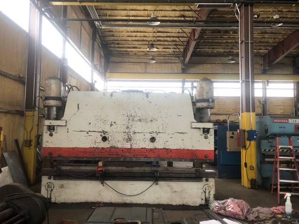300 Ton x 14’ Pacific 300-14 Press Brake