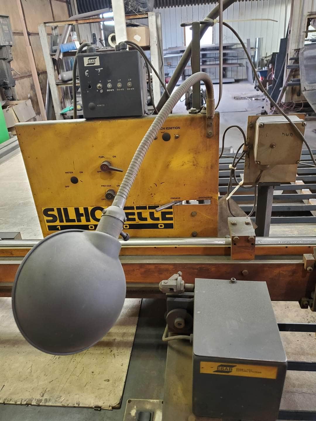 ESAB Silhouette 1000 4’x8’ Plasma Table, 2000s, Hypertherm 1650 Plasma, Oxy/Acetylene Included - Image 3