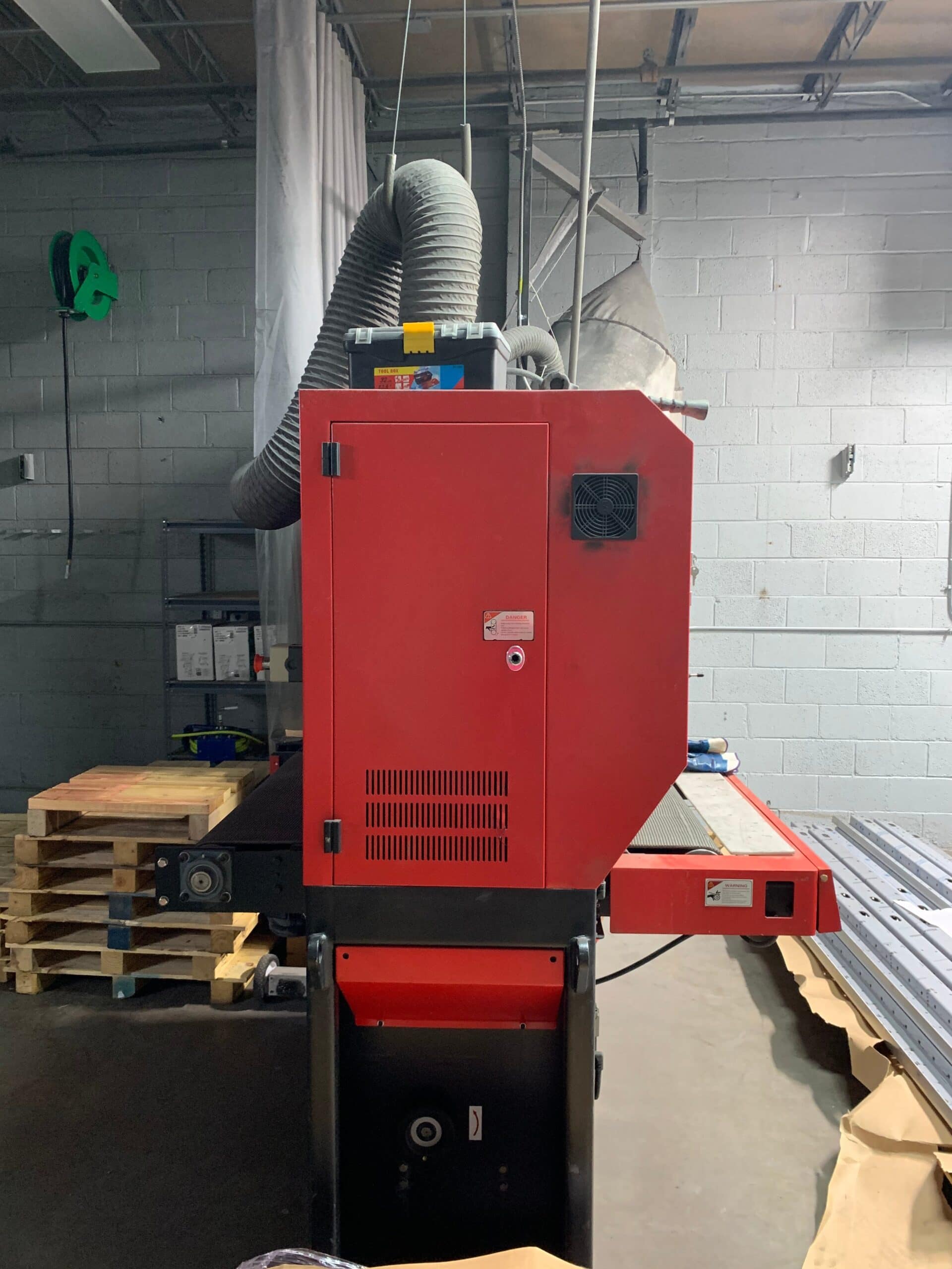 FINISH PRO Dry FP 4075 Finishing - Deburring Machine, 2017 - W/Dust Collector & Duct Work - Image 4