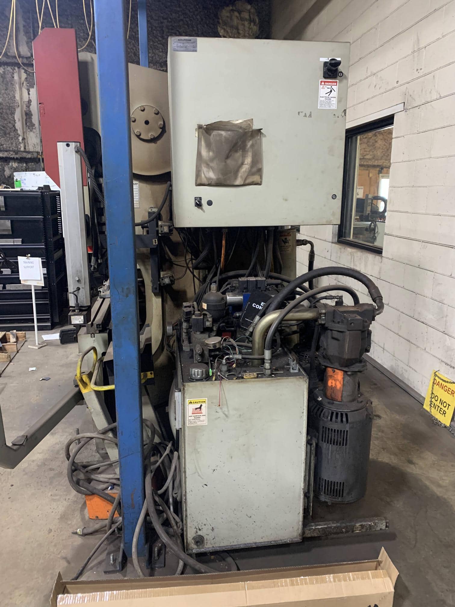 175 Ton x 10' Accurpress 717510 2 - Axis Backgauge, 2009- *Needs Repair - Image 13