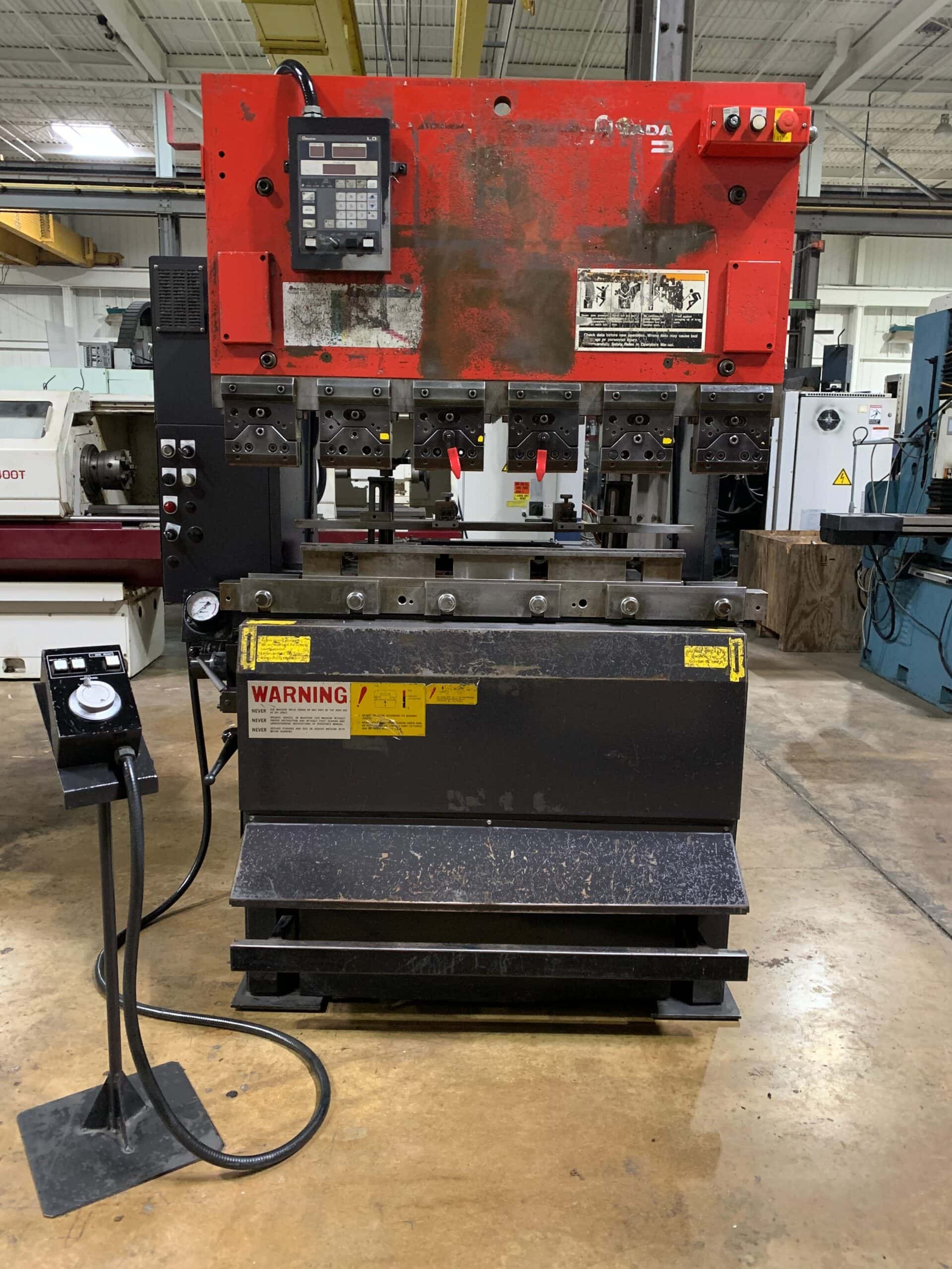38 Ton x 4' Amada RG-35 12LD CNC Press Brake, 1999 - Amada LD 2-Axis CNC Control