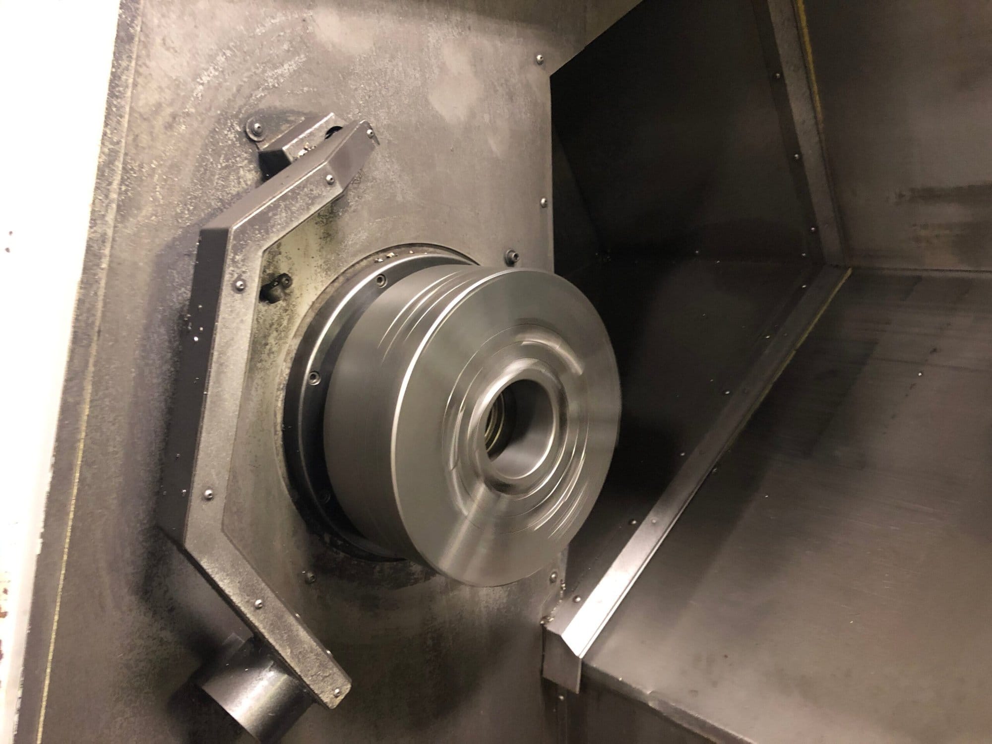 Haas SL-40T CNC Lathe, 2007 - Tailstock, Tool Presetter, 15" Chuck - Image 3