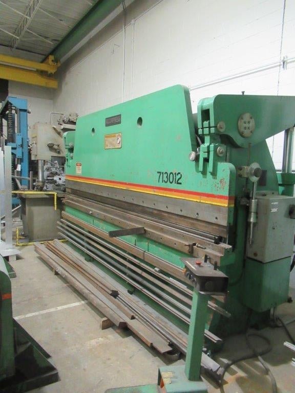130 Ton X 12’ Accurpress 713012 Press Brake- Tooling Included, 1987 - Image 2