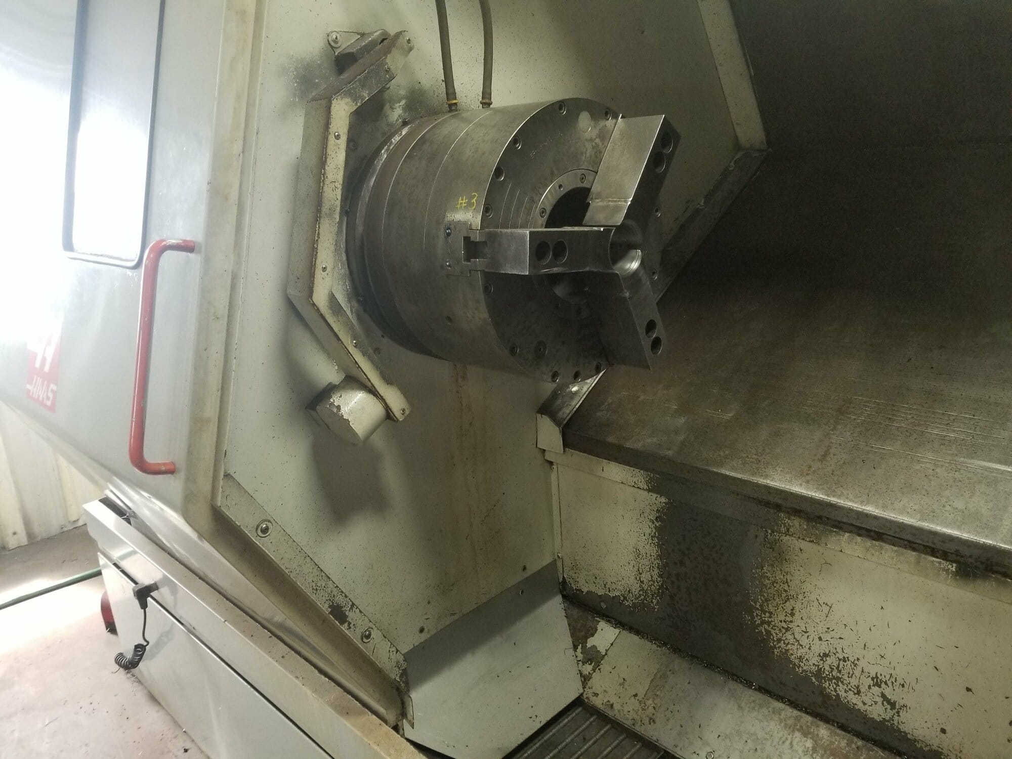 Haas SL-40B CNC Lathe, 2005- Big Bore, Chip Auger, Rear Chuck - Image 5
