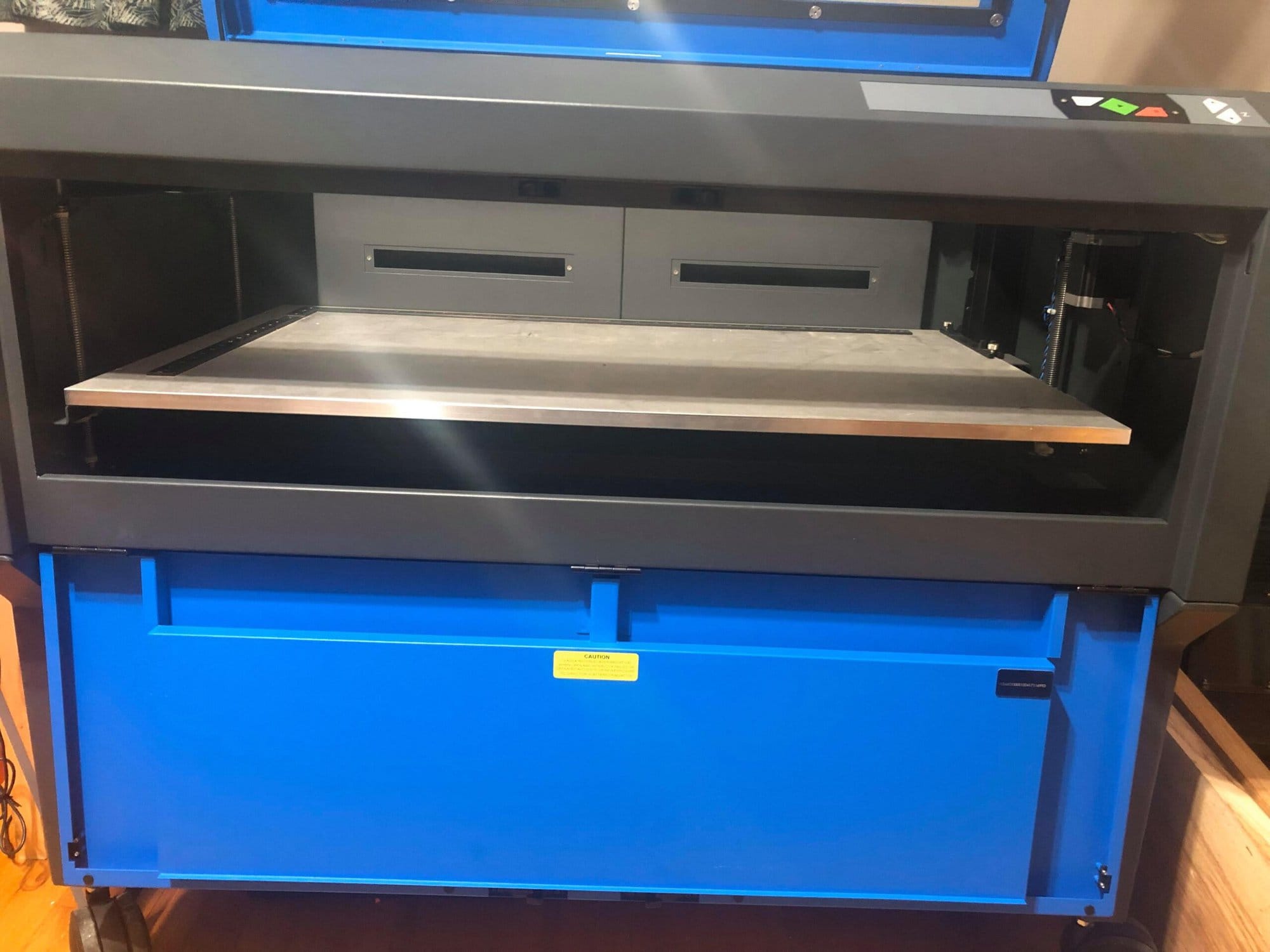 32" x 18" 60 Watt Universal Laser Engraver System VLS6.60, 2017-Great Shape Used In Home - Image 3