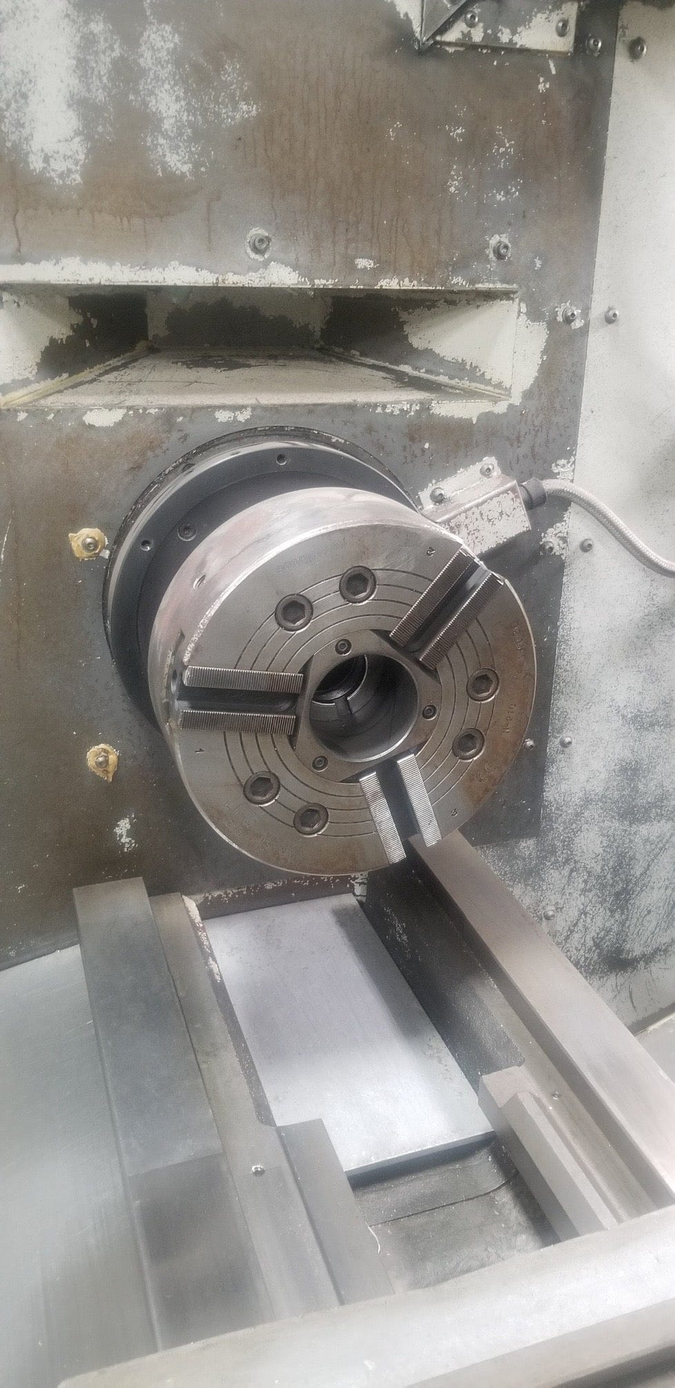 Milltronics ML-18 CNC Lathe, 2004 - 8" Chuck, Under Power, Video Available - Image 9