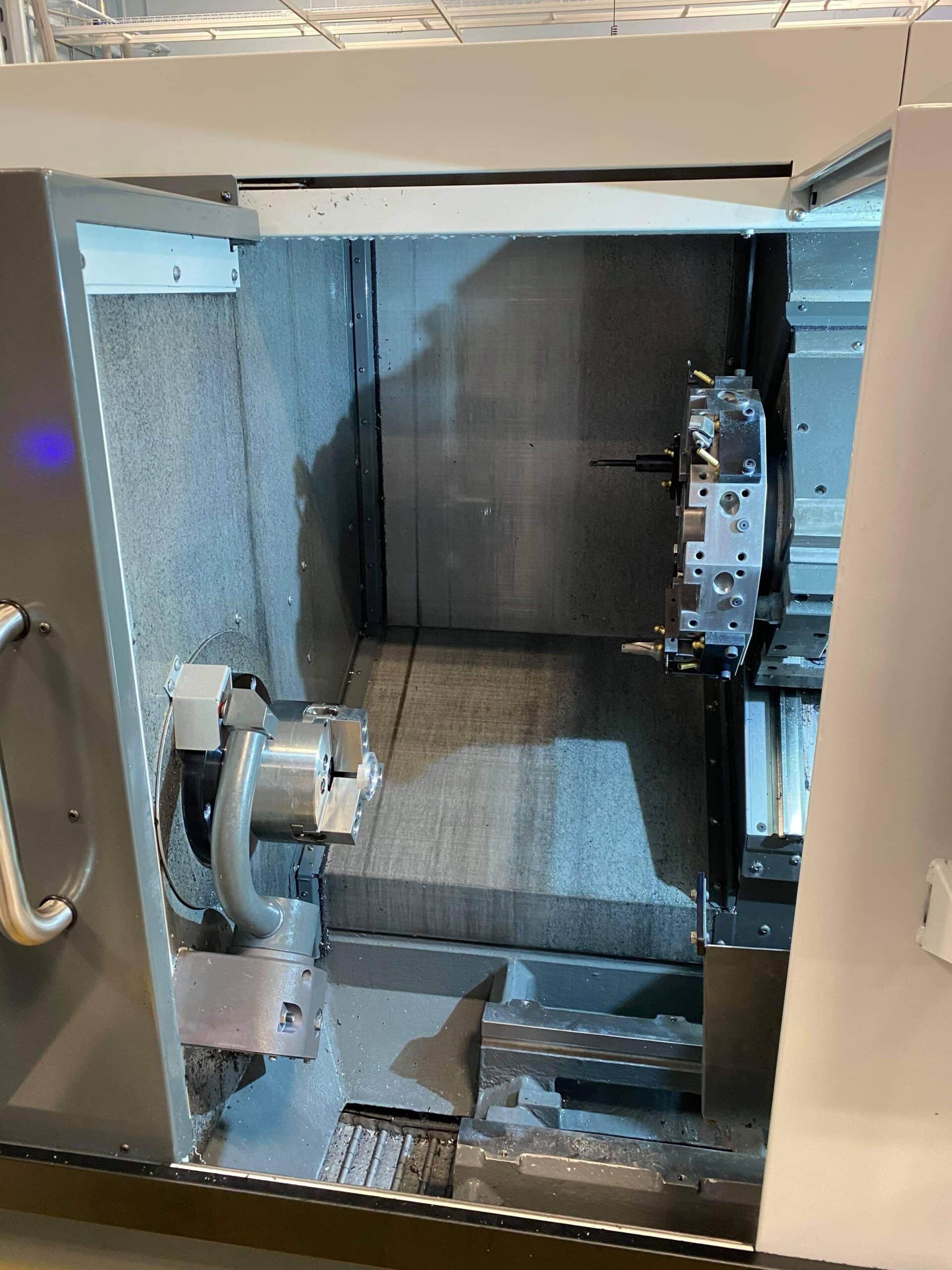 Haas ST-10 CNC Lathe, 2019 - 60 Hours, Tailstock, Probe, Parts Catcher - Image 9