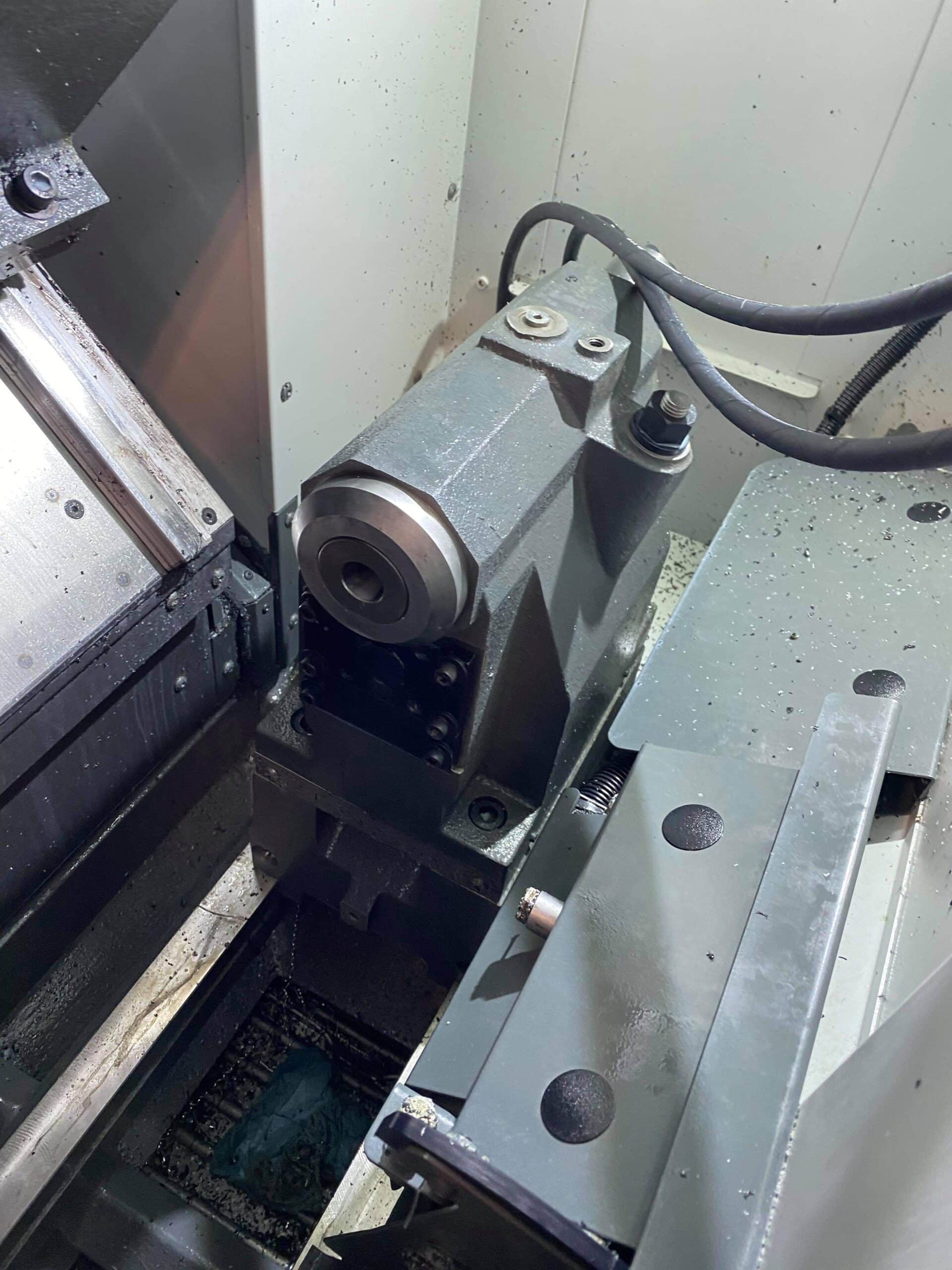 Haas ST-10 CNC Lathe, 2019 - 60 Hours, Tailstock, Probe, Parts Catcher - Image 7