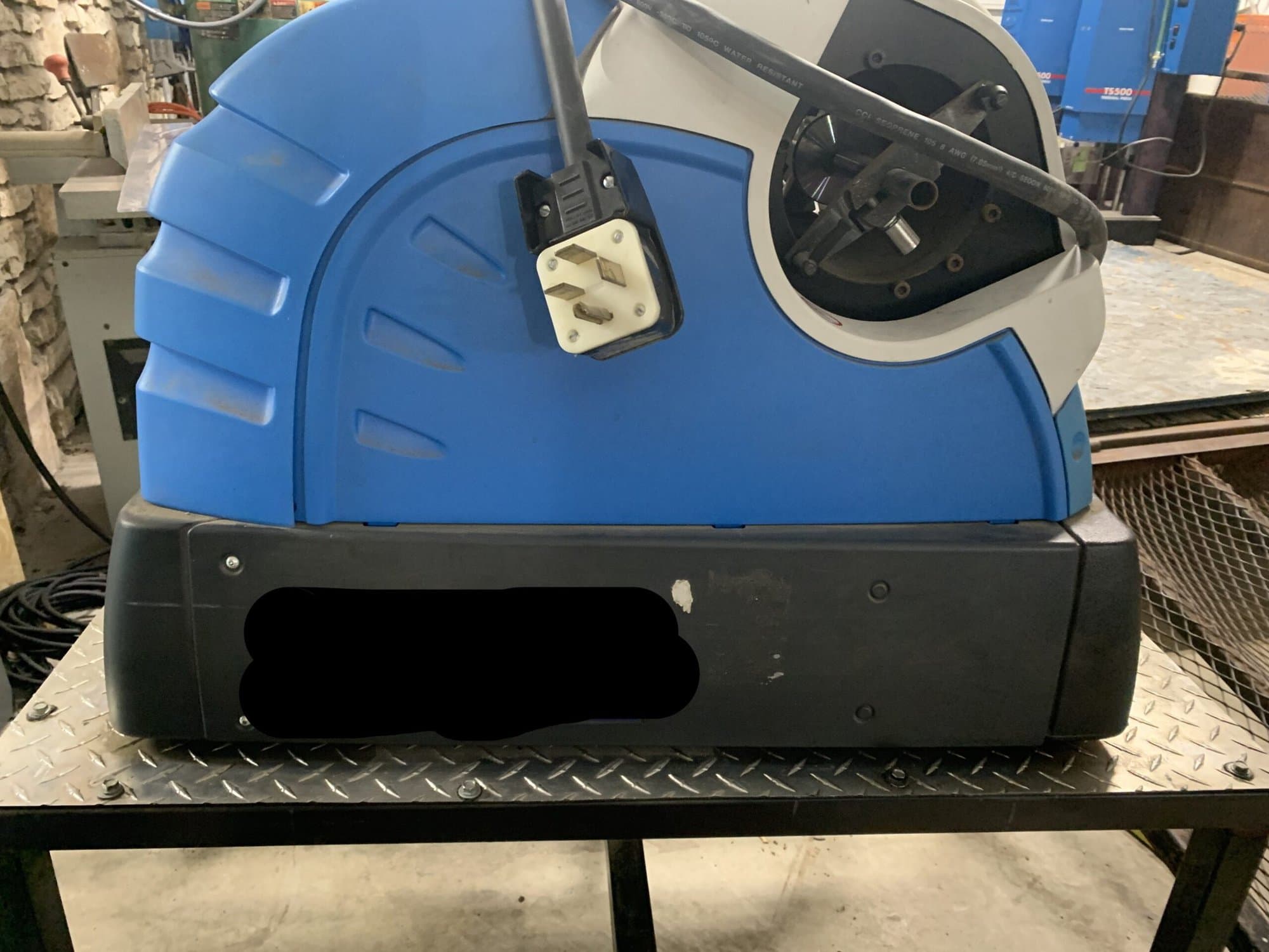 Finn Power P32MS Hose Crimper, 2018 - Image 2