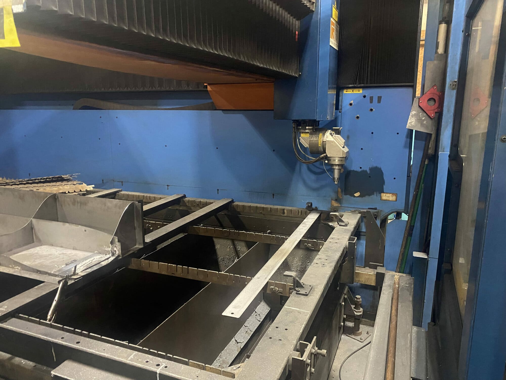4000 Watt Prima Domino 1530HS CO2 Laser, 2006 - 5' x 10' Table, 5-Axis - Image 5