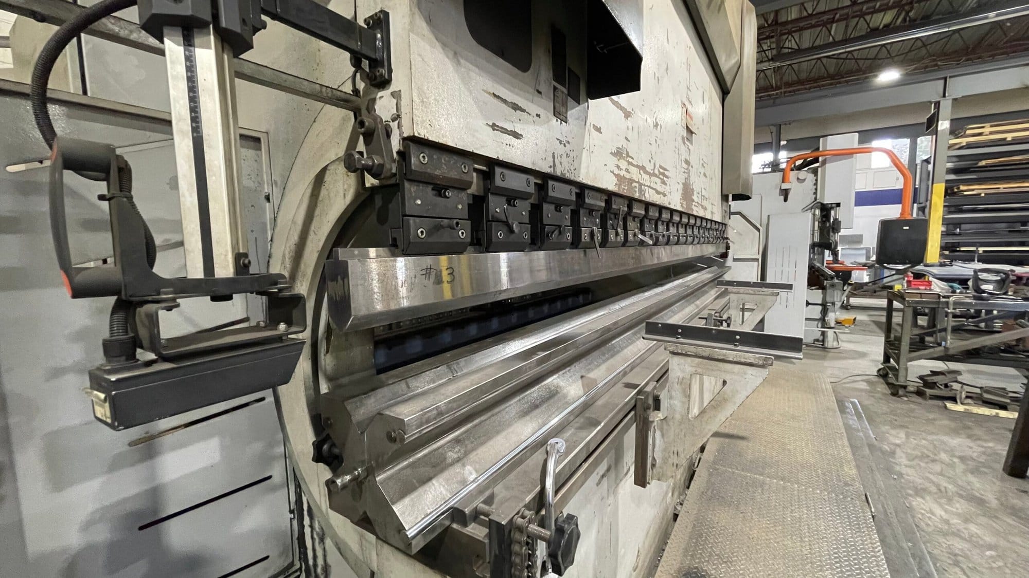 440 Ton x 14' Ermak CNC HAP Press Brake, 2009 - Image 6