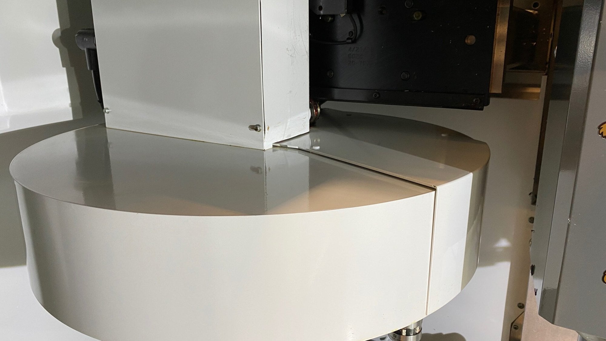 Haas Super Mini Mill 2 VMC, 2018 - 4th Prewire Probe - Image 10