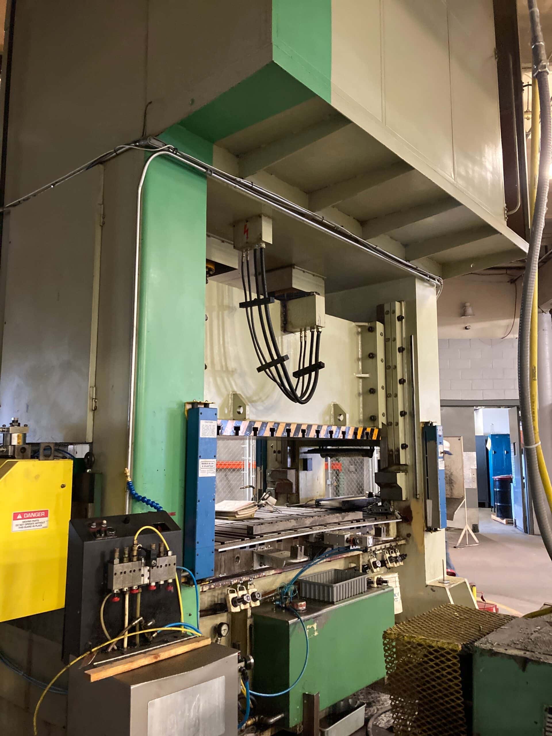220 Ton SEYI HSD-220 Stamping Press, 1995 - Equipped With COE Servomaster Feeder 2019 and $5,000 in Additional Parts
