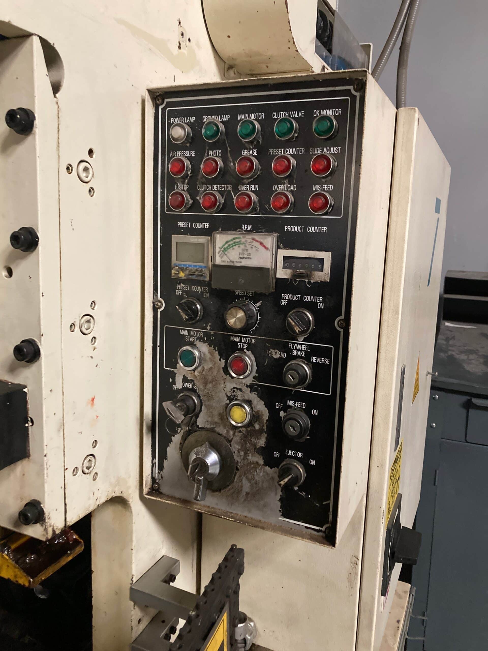 25 Ton Auto Stamper FCP-25 Stamping Press, 1999 - Image 2