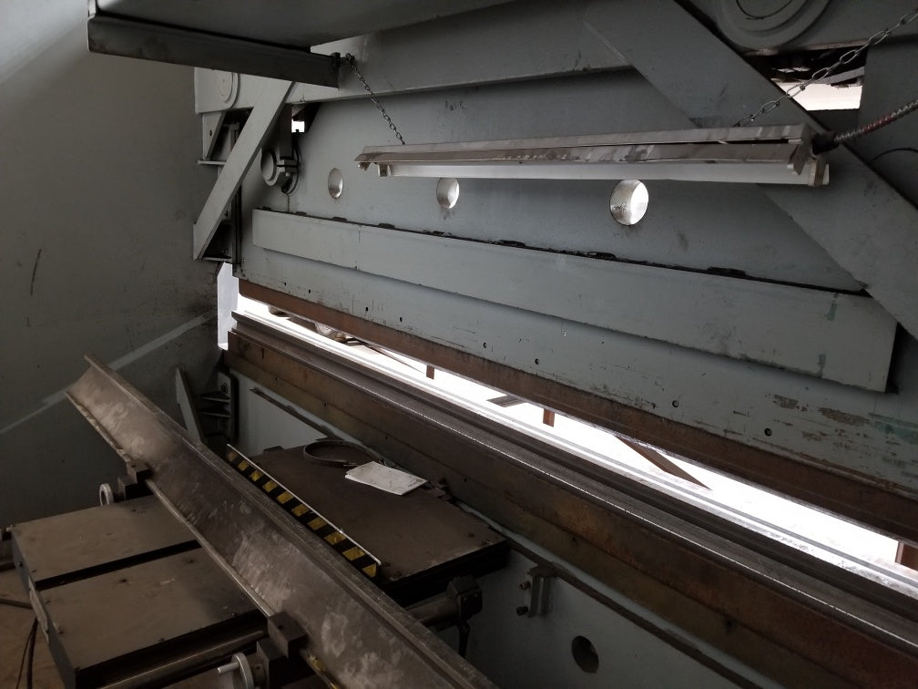 200 Ton X 10’ Brakemaster 20010 Hydraulic Press Brake, Underpower - Image 6