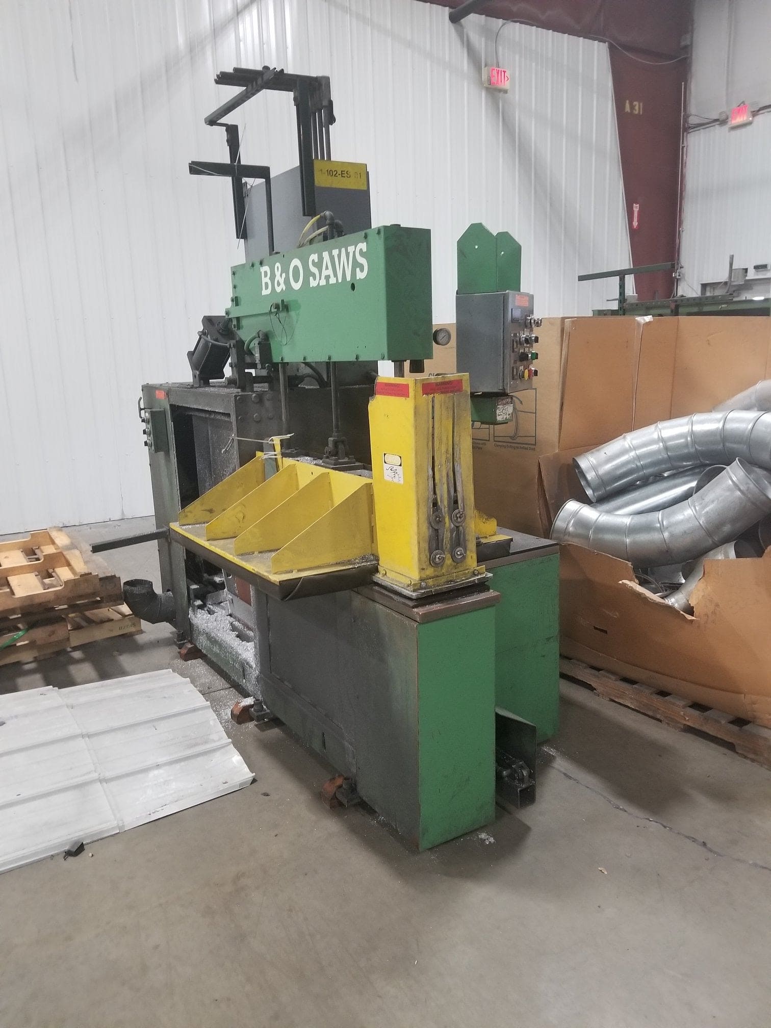 1995 B&O CNC industrial Extrusion Metal Automatic Saw with Bar feed and Chips system - Image 2
