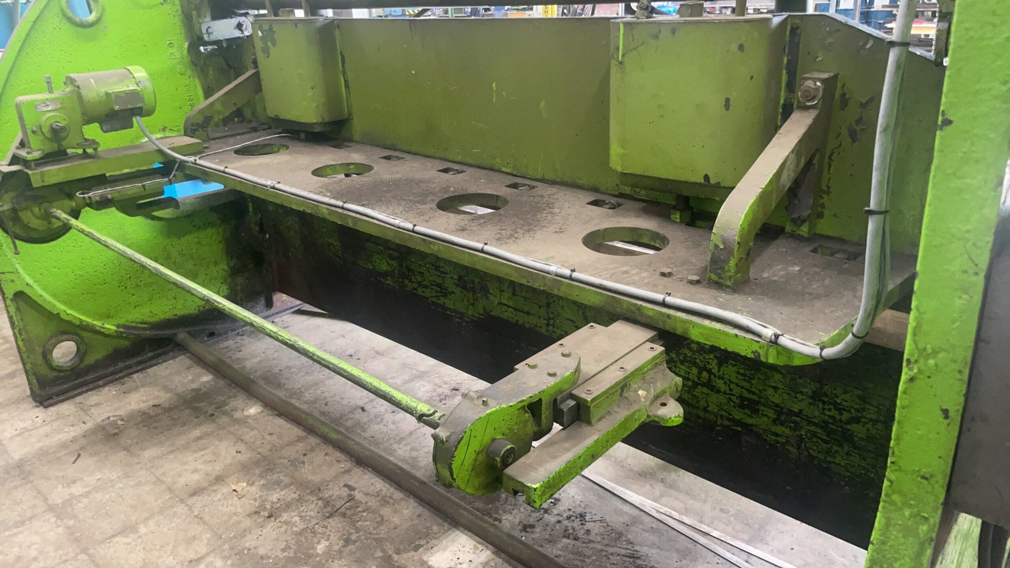 5/16" X 12' Columbia 4PSG-10 Shear - Squaring Arm Included - Image 3