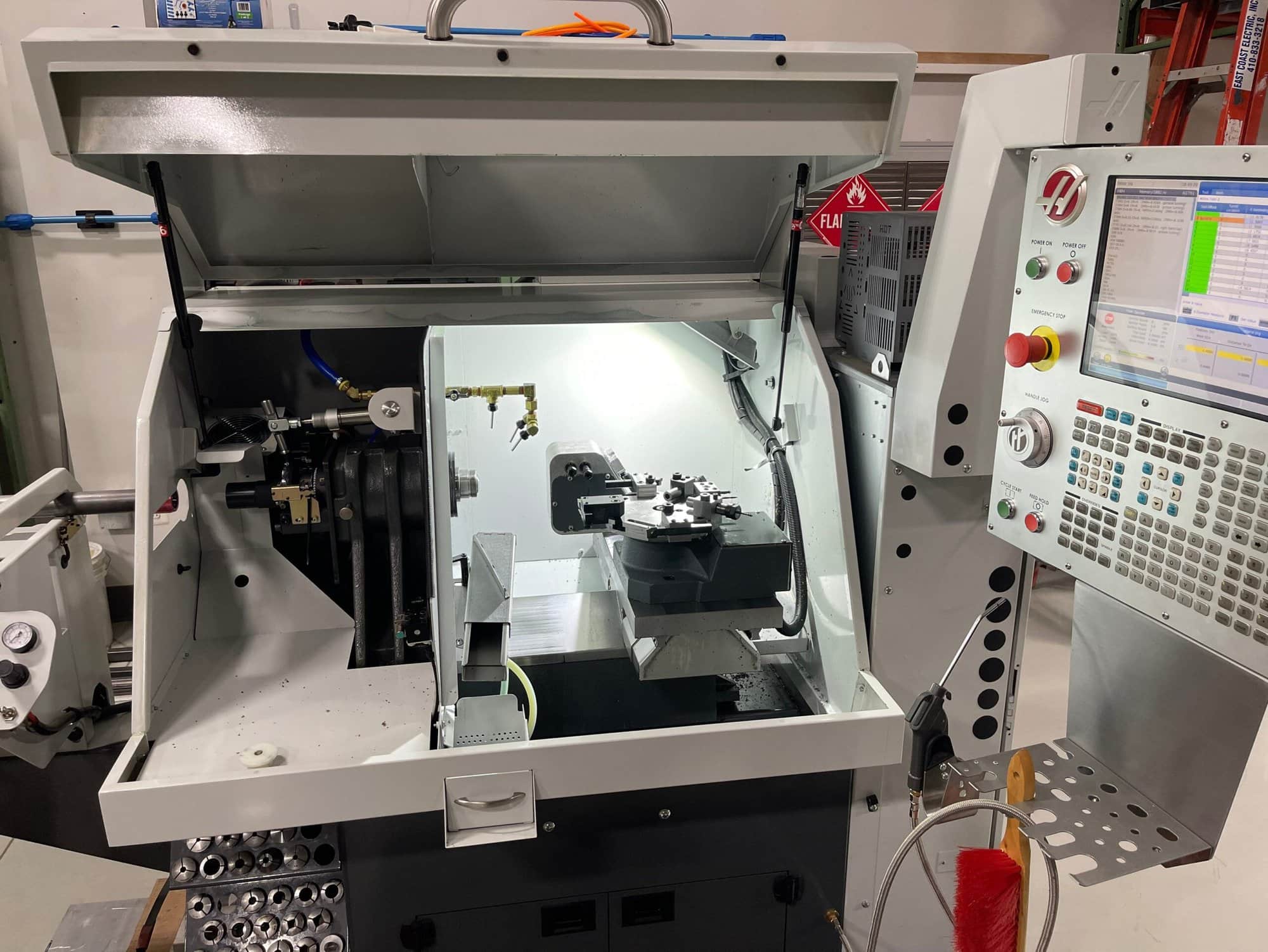 Haas CL-1 CNC Lathe, 2018 - Parts Catcher, C Axis, Bar Feeder - Image 2