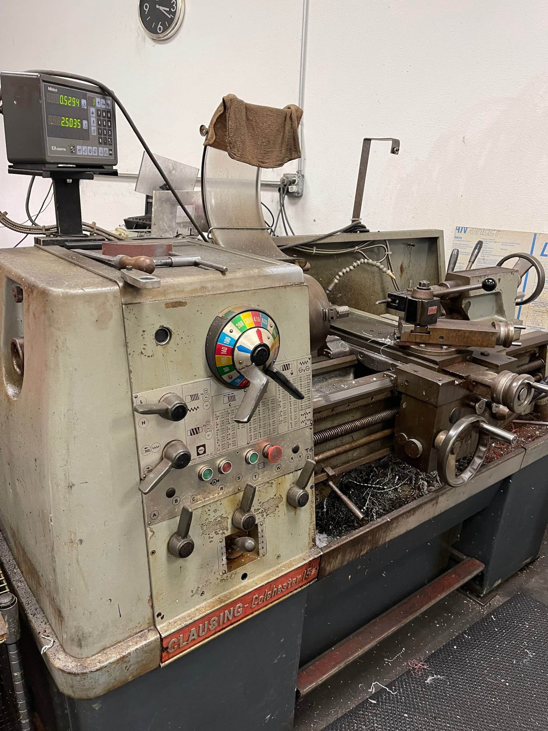 Clausing Colchester 15" Engine Lathe - Digital Read Out, Tailstock - Image 3