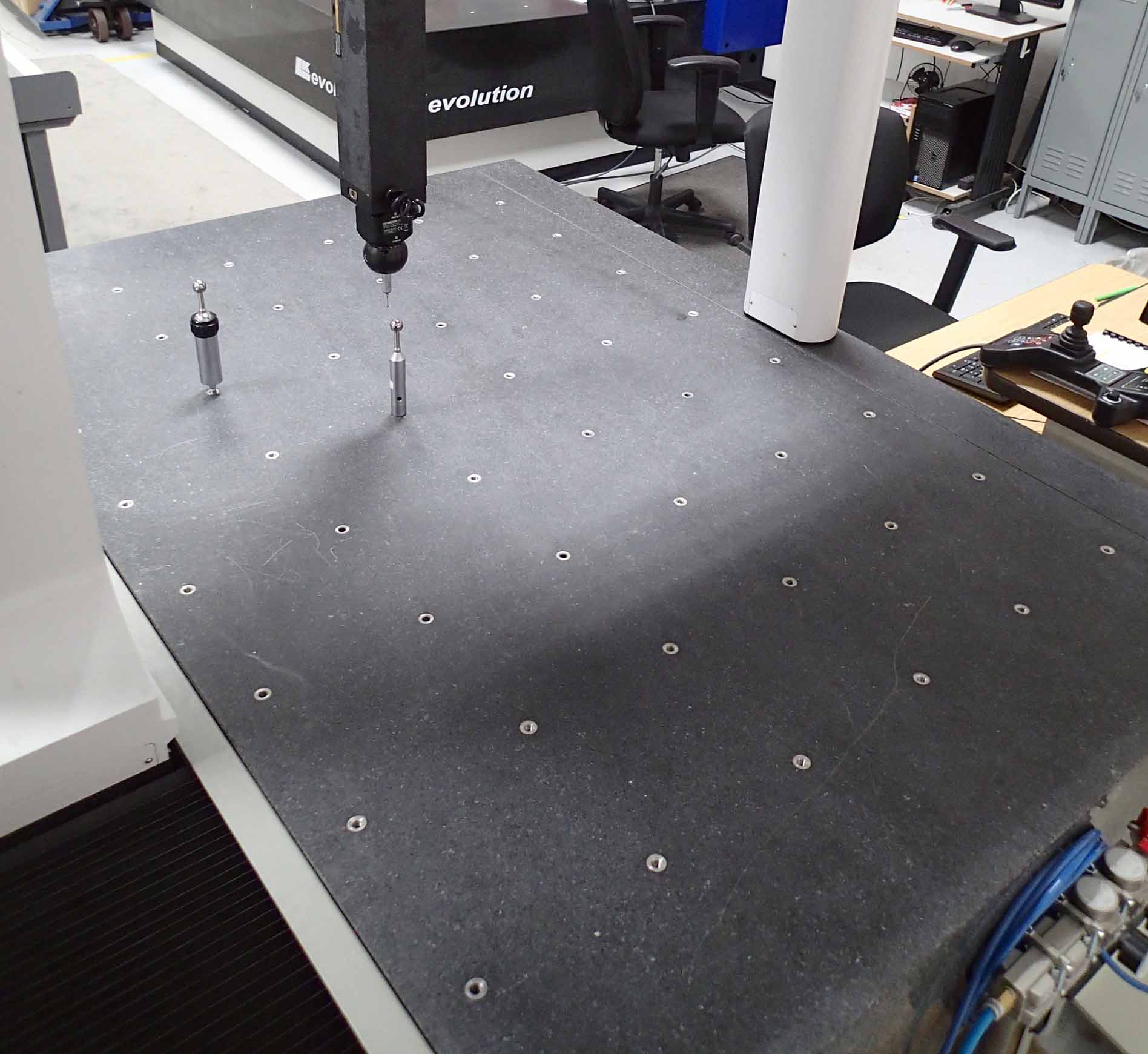 10.12.8 Insight 10128 CMM Inspection Machine, 2012- 40" x 48" x 32" Travels, Renishaw Probe & Scales - Image 7