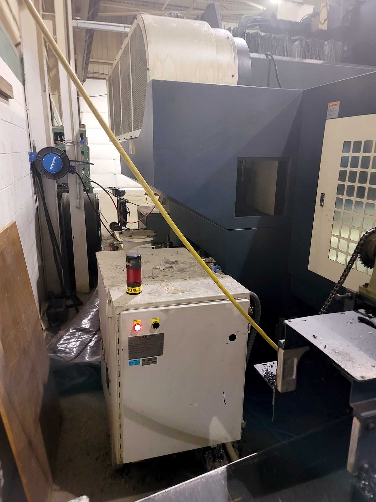 Johnford DMC-2100SH CNC Bridge Mill, 2005- TSC, 40 ATC, 9900 Cut Hours! - Image 6