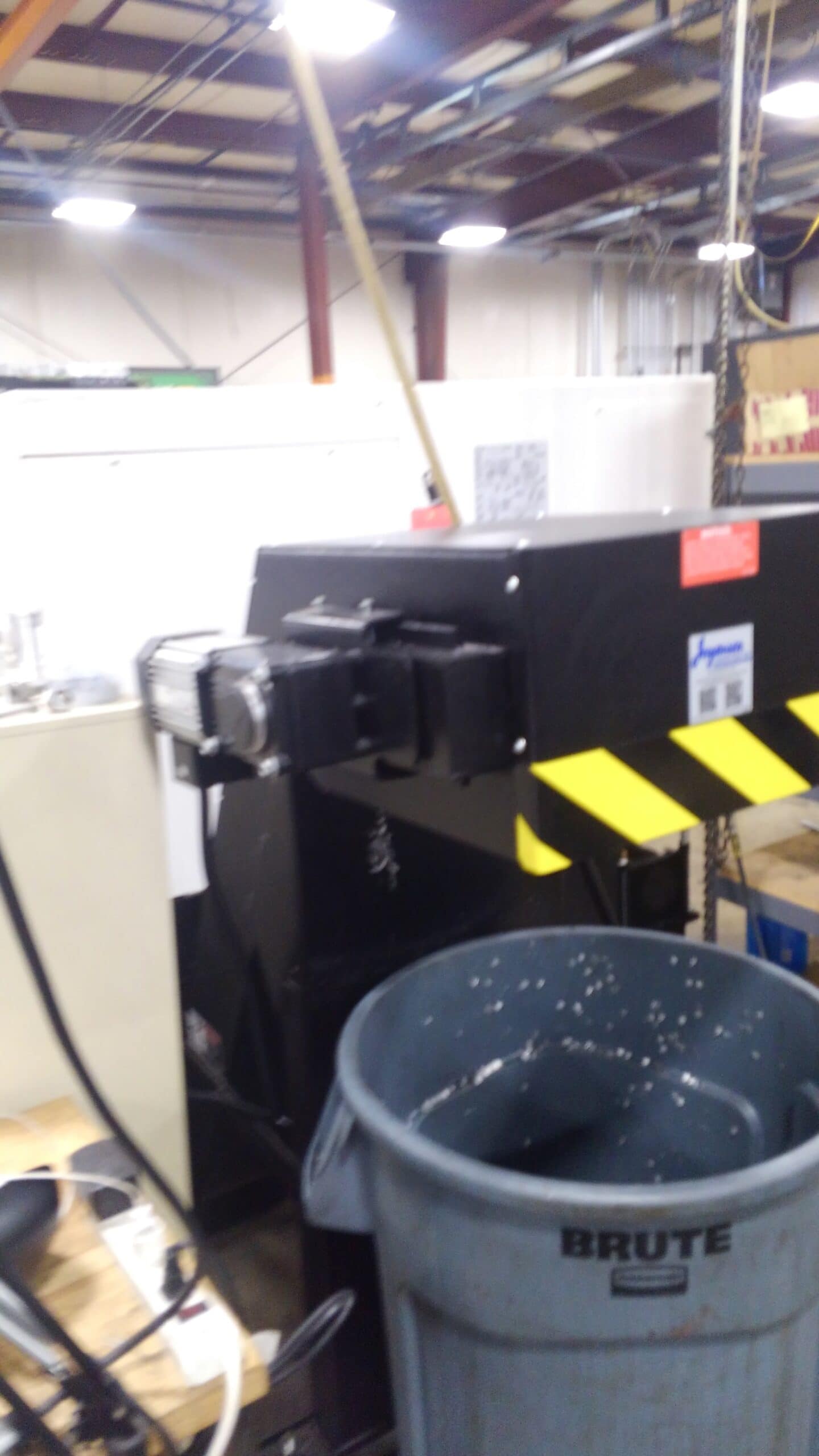 Mazak QTU 200 CNC Lathe 2018 - Parts Catcher, Low Hours, High Pressure Coolant - Image 5