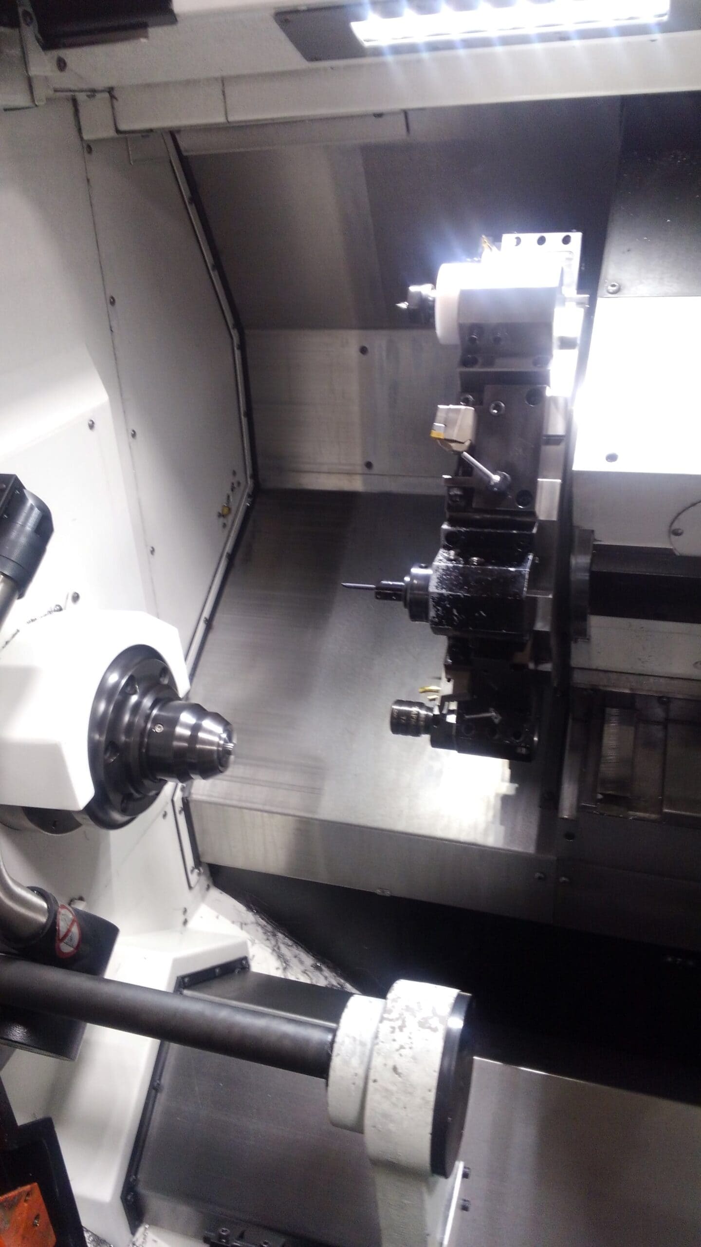 Mazak QTU 200 CNC Lathe 2018 - Parts Catcher, Low Hours, High Pressure Coolant - Image 3
