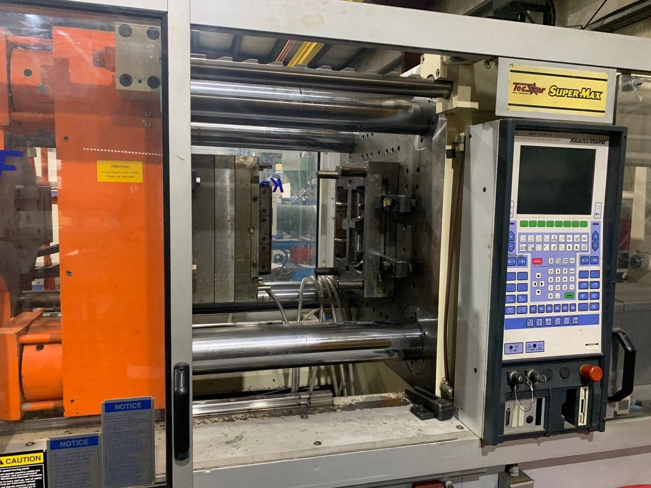Krauss-Maffei 175-1000 C2 Plastic Injection Molding Machine, 1997- 175 Ton, 16.8oz Shot - Image 3