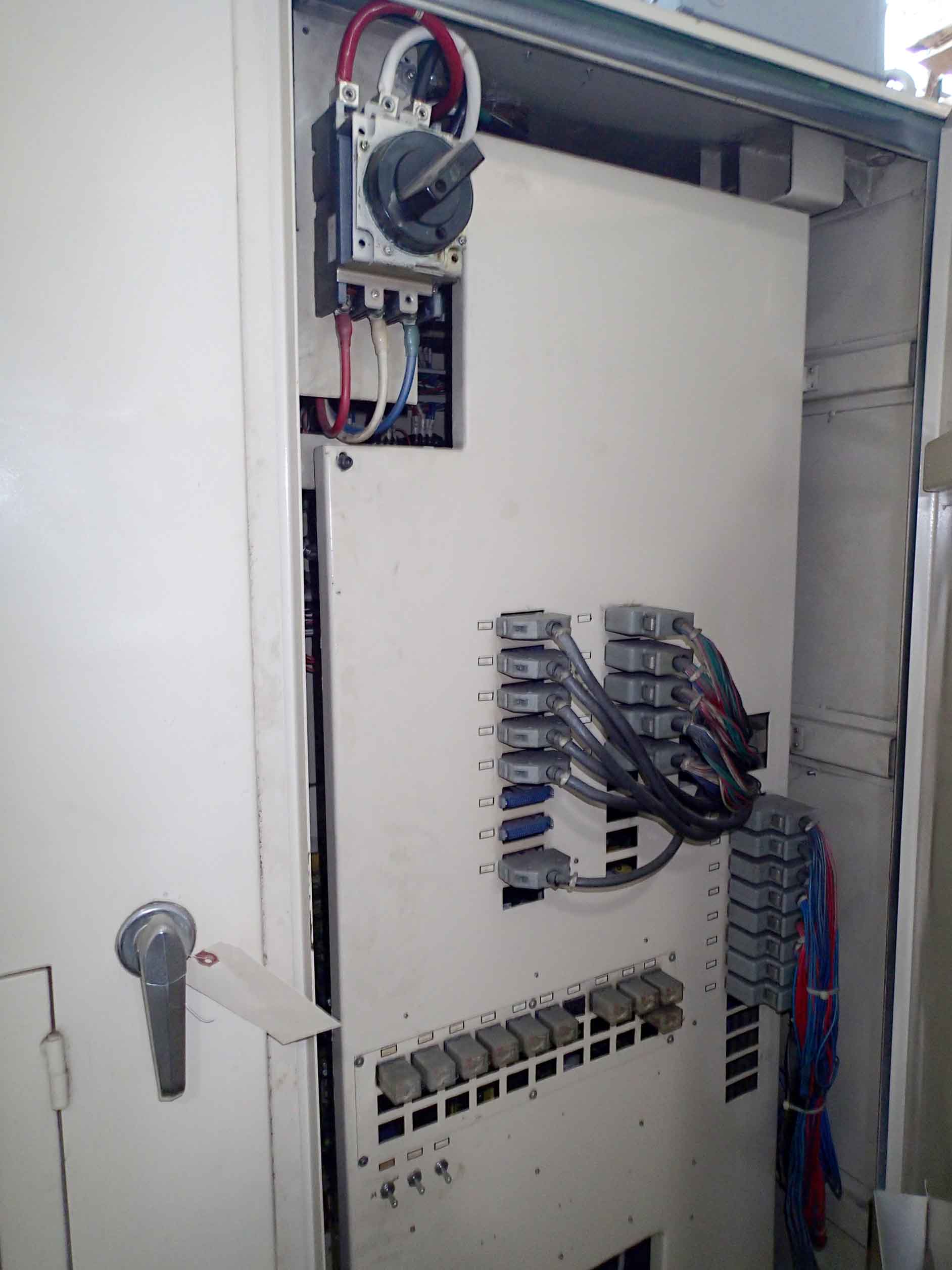 Kia HC800 Horizontal Machining Center, 1995- 2 Pallet, Fanuc, TSC - Image 10