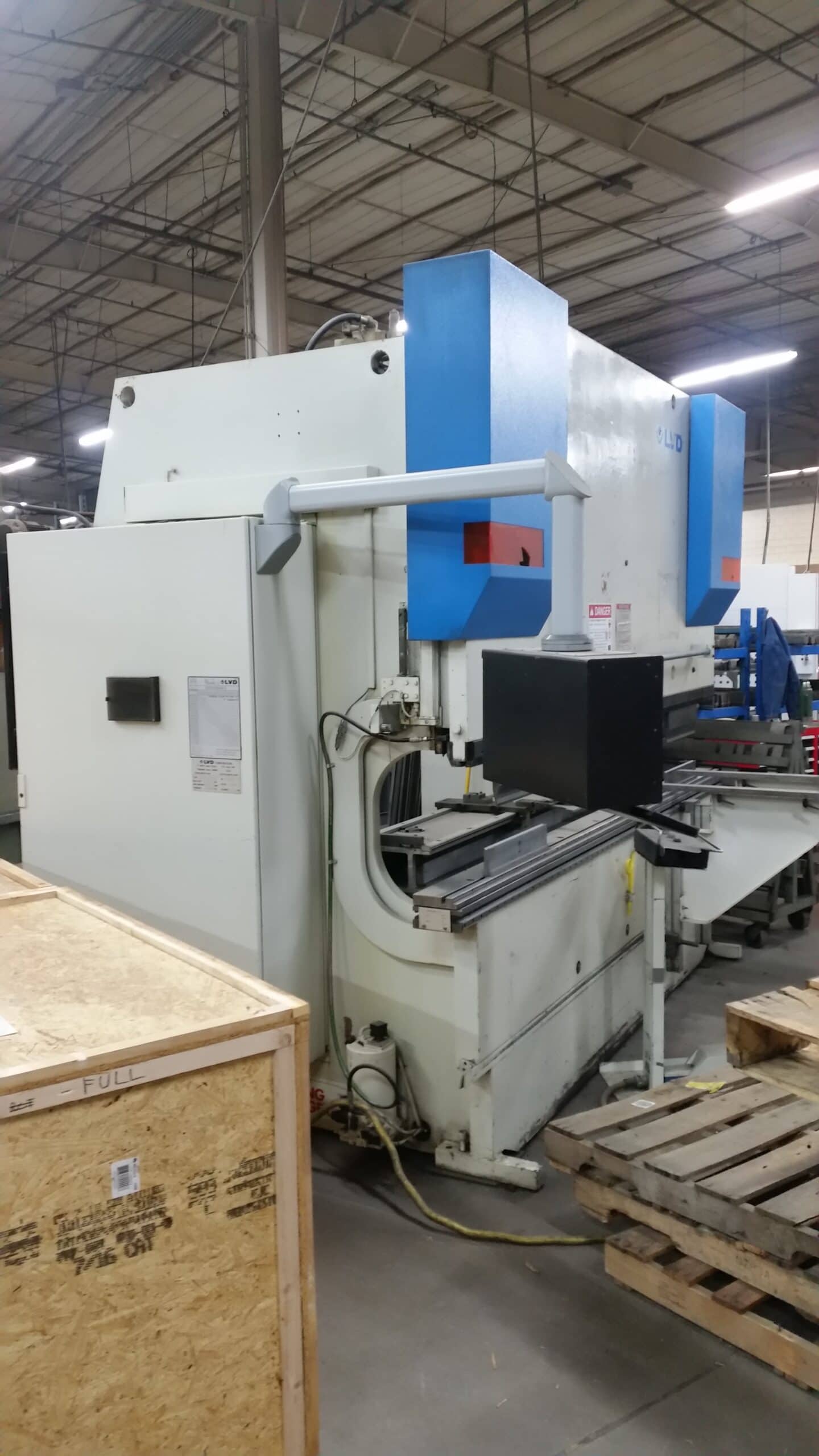 150 Ton X 10' LVD 150 BH 10 CAD CNC Press Brake, 1998 - 4 Axis Back Gauge - Image 2