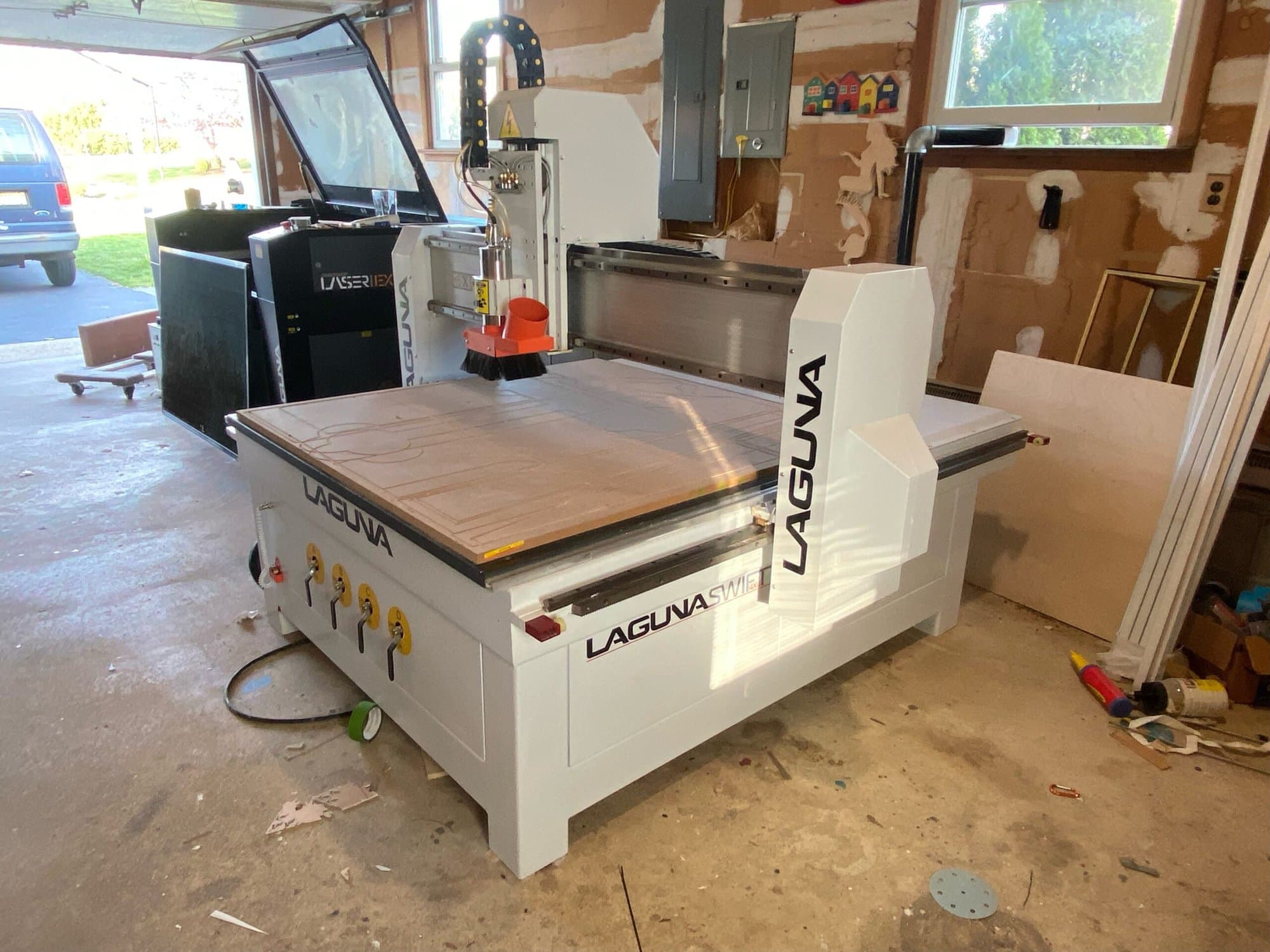 4' x 4' Laguna MCNC Swift CNC Router, 2020- 24K Spindle, 10HP Vacuum - Image 2