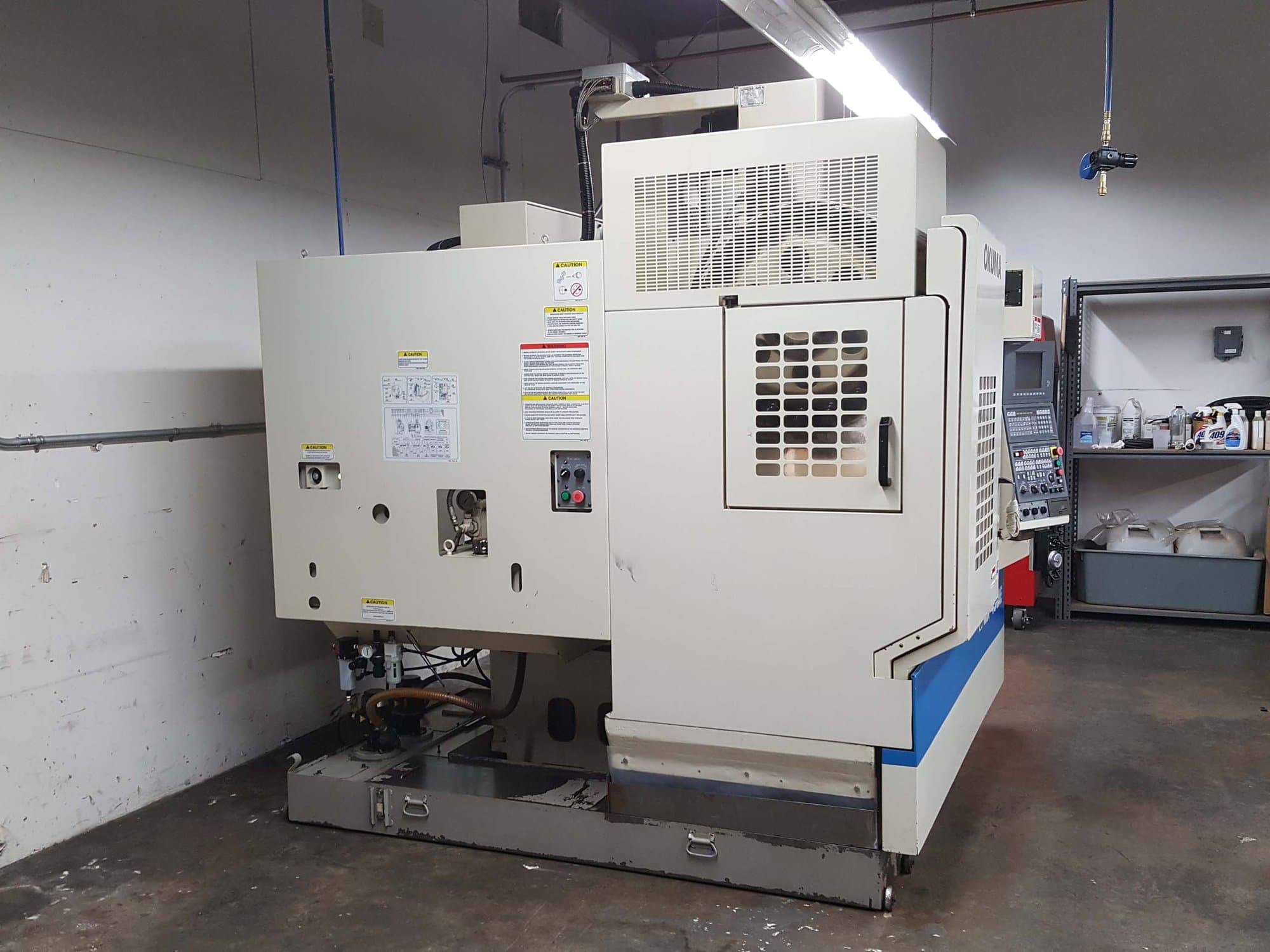 Okuma MX-45VAE VMC, 1998 - Rigid Tapping, 20 Tool ATC - Image 4