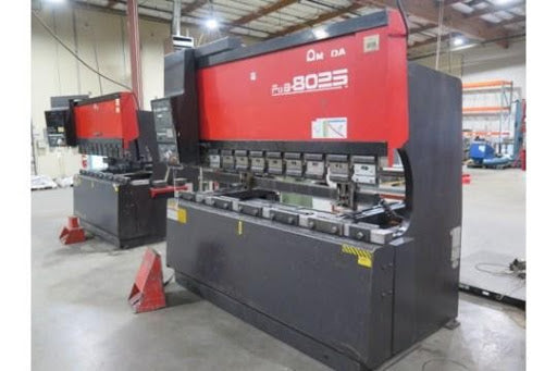 88 Ton x 8' Amada FBD-8025 CNC Press Brake, 1996- NC9EXII Control