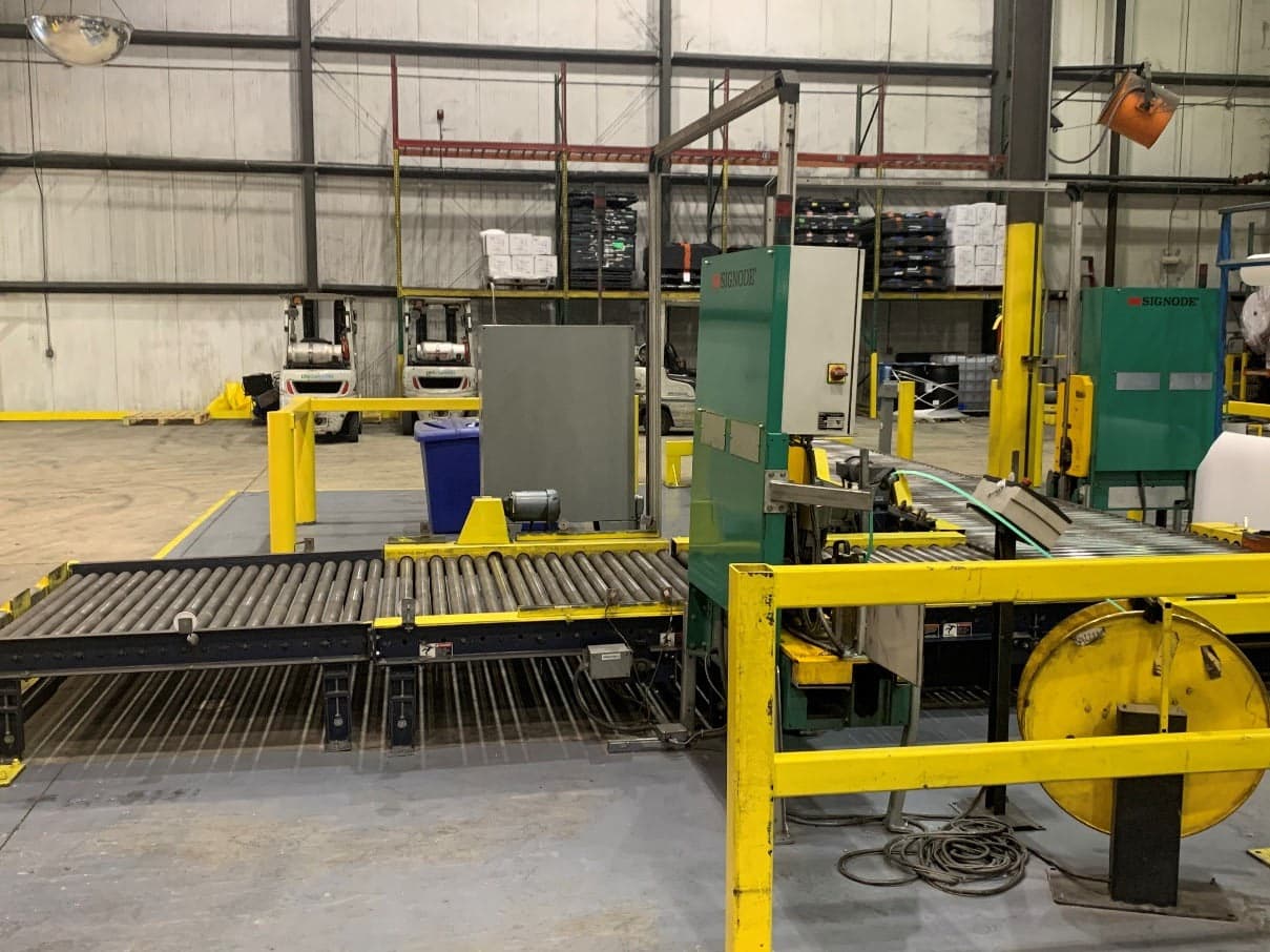 Signode MH-VR 1750 X 2000 Strapping/Banding Machine, 2014 - Conveyor System Included, Package of 2 - Image 2