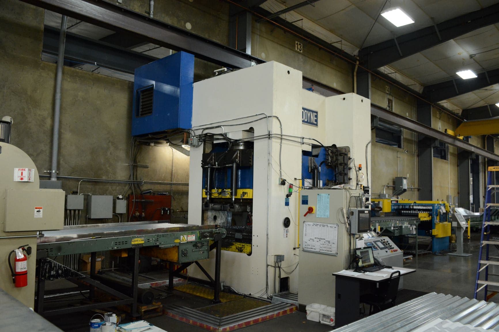 1500 Ton Macrodyne MPZ1500 4-Post Hydraulic Press, 2004